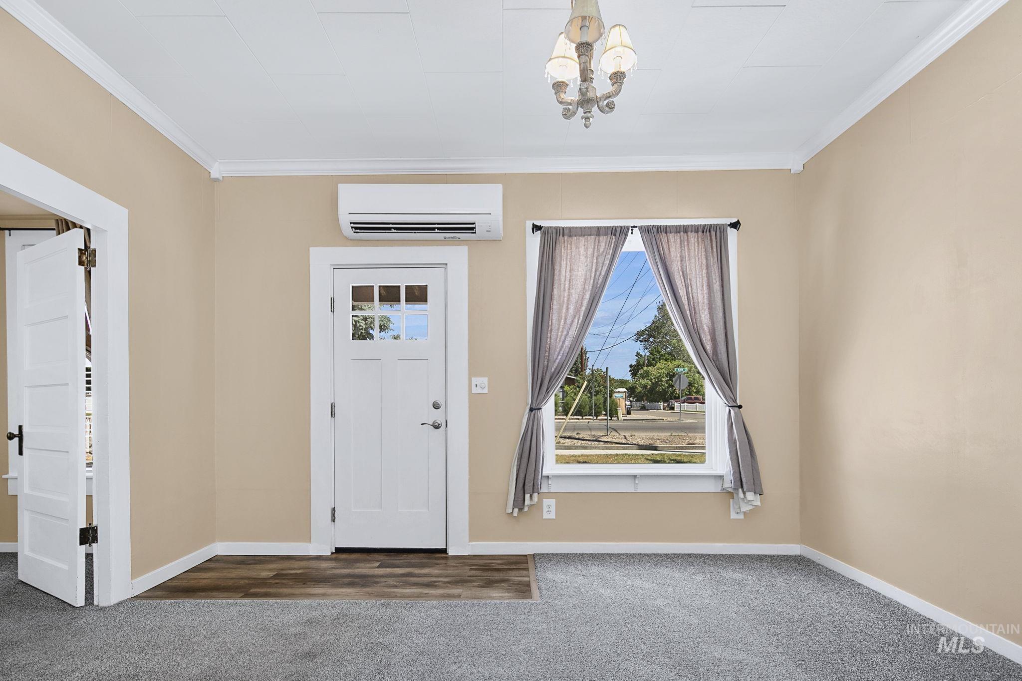819 E Main St, Emmett, Idaho 83617, 2 Bedrooms, 1 Bathroom, Residential For Sale, Price $319,900, 98988911