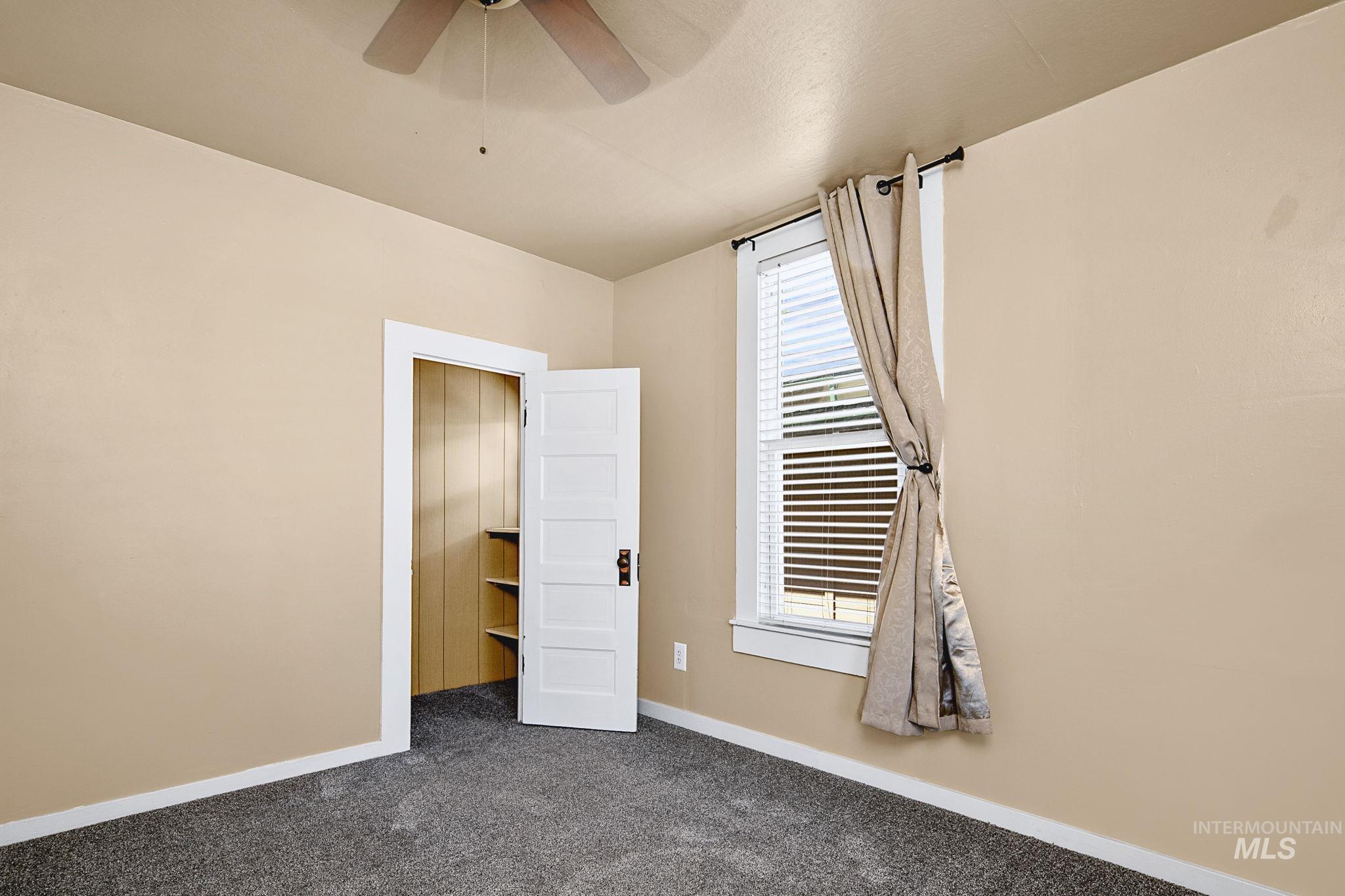 819 E Main St, Emmett, Idaho 83617, 2 Bedrooms, 1 Bathroom, Residential For Sale, Price $319,900, 98988911