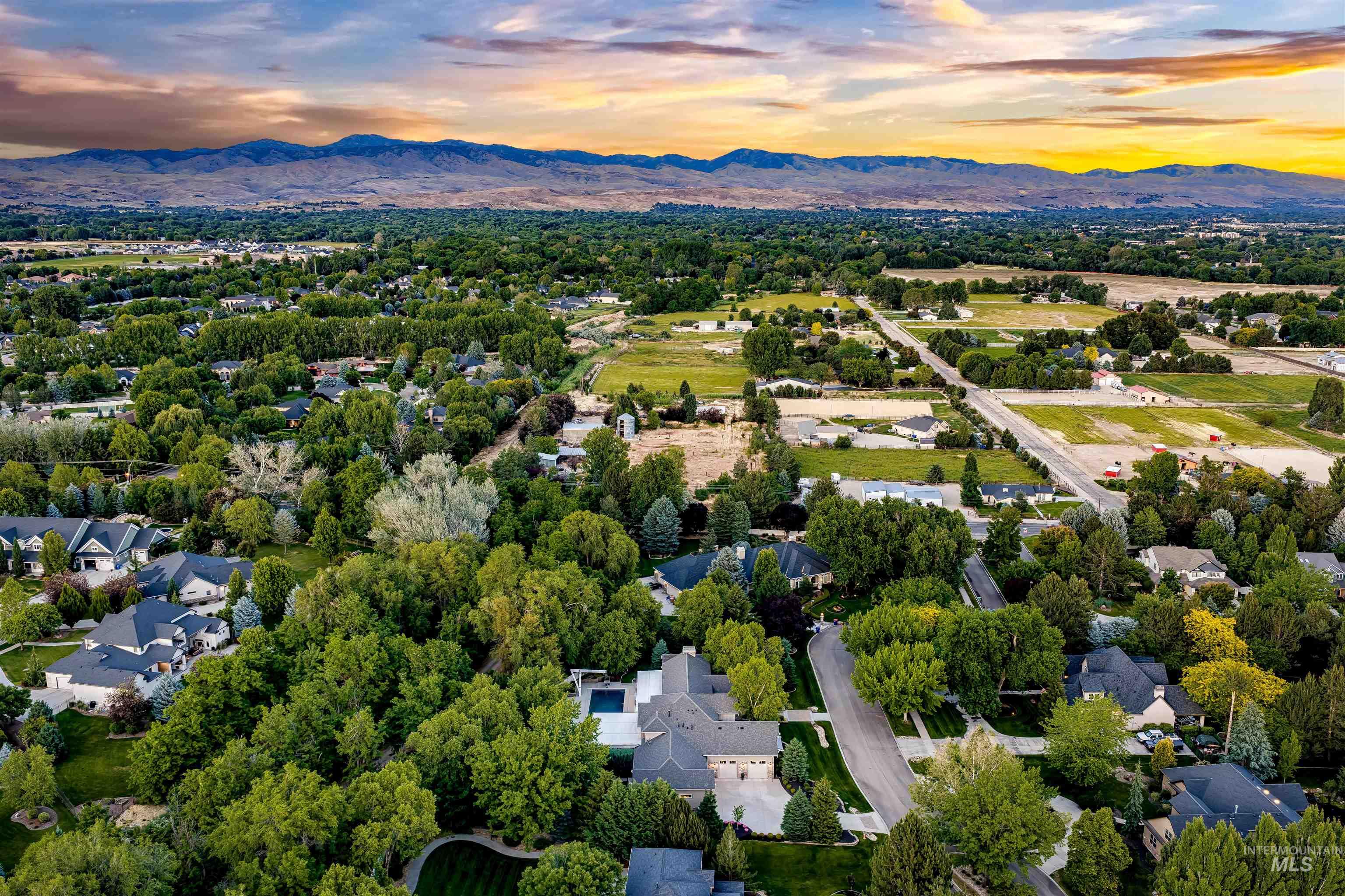 2164 W Holly Mountain Drive, Eagle, Idaho 83616, 4 Bedrooms, 4.5 Bathrooms, Residential For Sale, Price $2,999,000,MLS 98988931