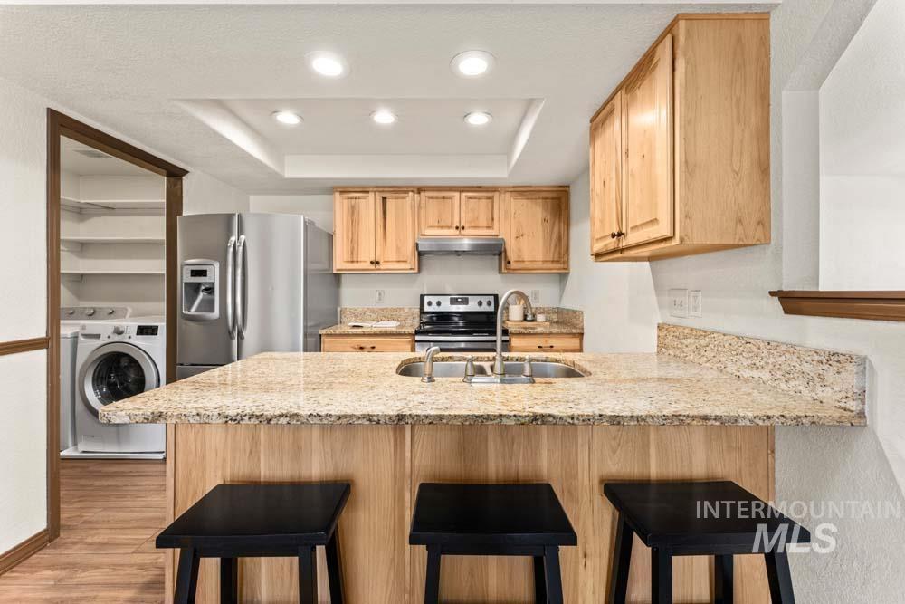 7061 Gillis Dr, Boise, Idaho 83714-2469, 2 Bedrooms, 1 Bathroom, Residential For Sale, Price $389,900, 98988932