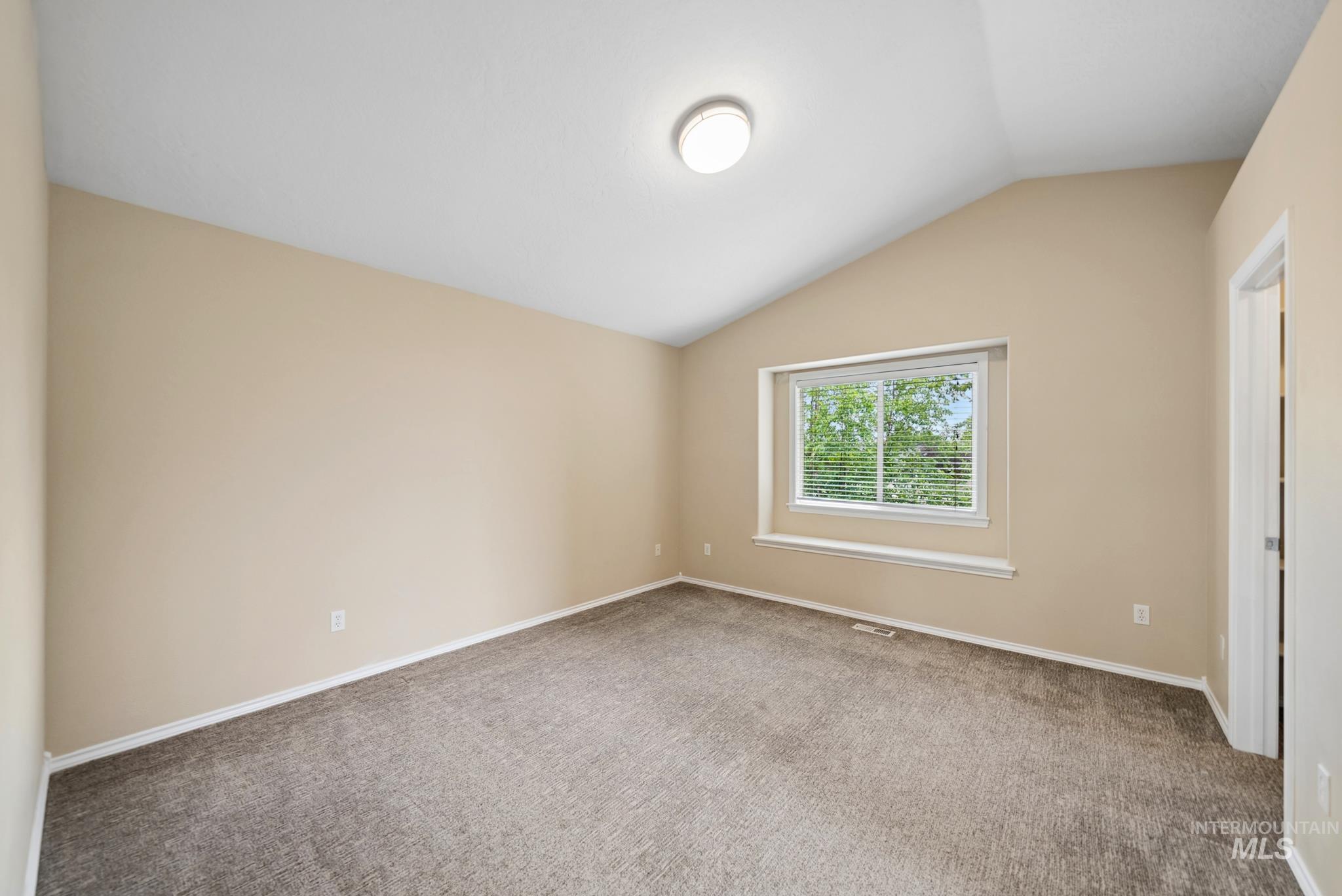 1843 W Pond Stone, Meridian, Idaho 83642, 4 Bedrooms, 2.5 Bathrooms, Residential For Sale, Price $469,900, 98988934