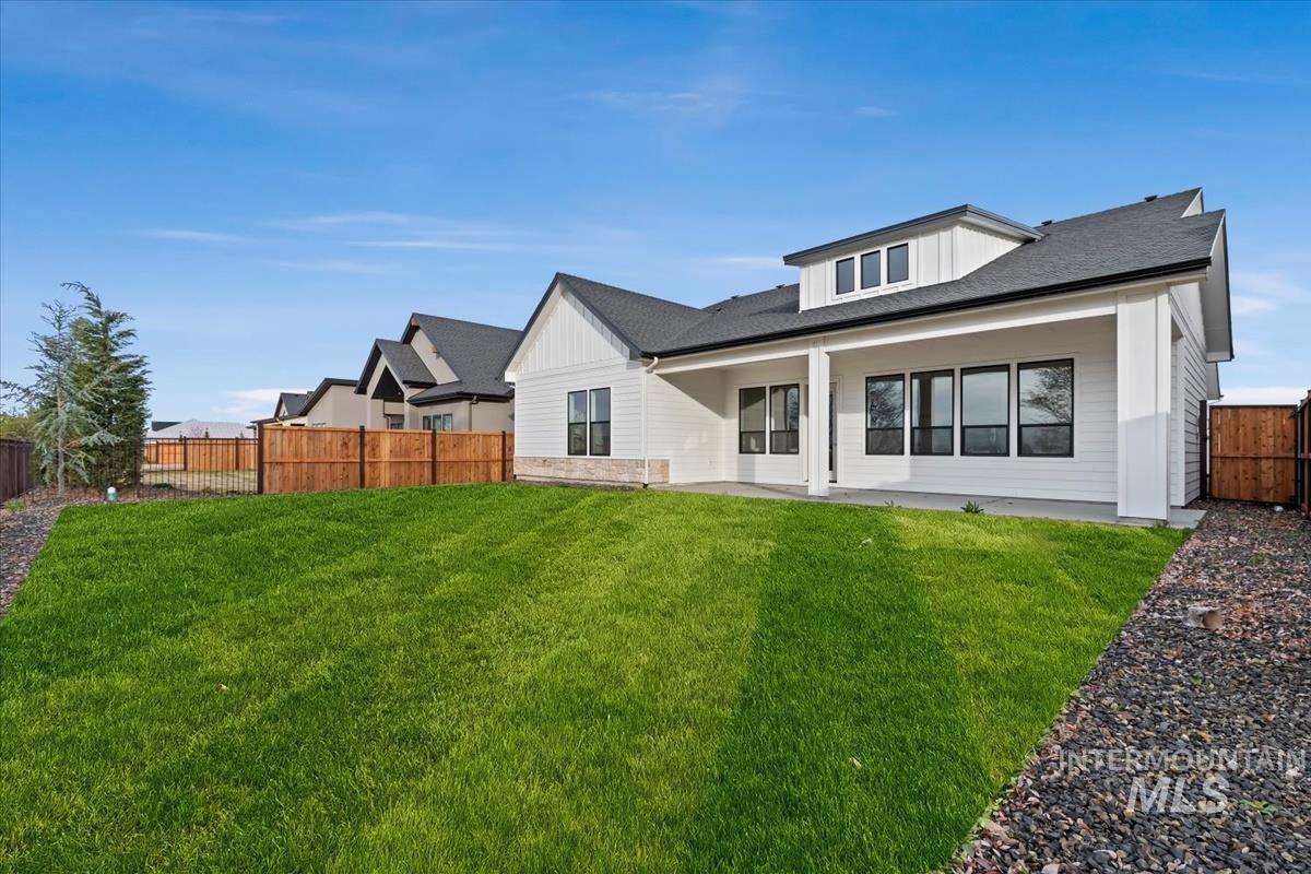 6405 W Carnock Dr., Eagle, Idaho 83616, 4 Bedrooms, 3 Bathrooms, Residential For Sale, Price $799,880,MLS 98988938