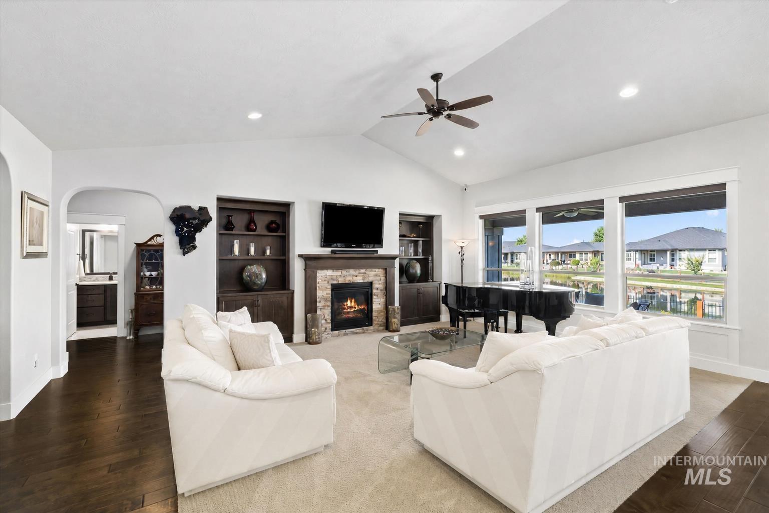 145 S Rivermist Ave, Star, Idaho 83669, 4 Bedrooms, 2.5 Bathrooms, Residential For Sale, Price $1,056,000,MLS 98988941