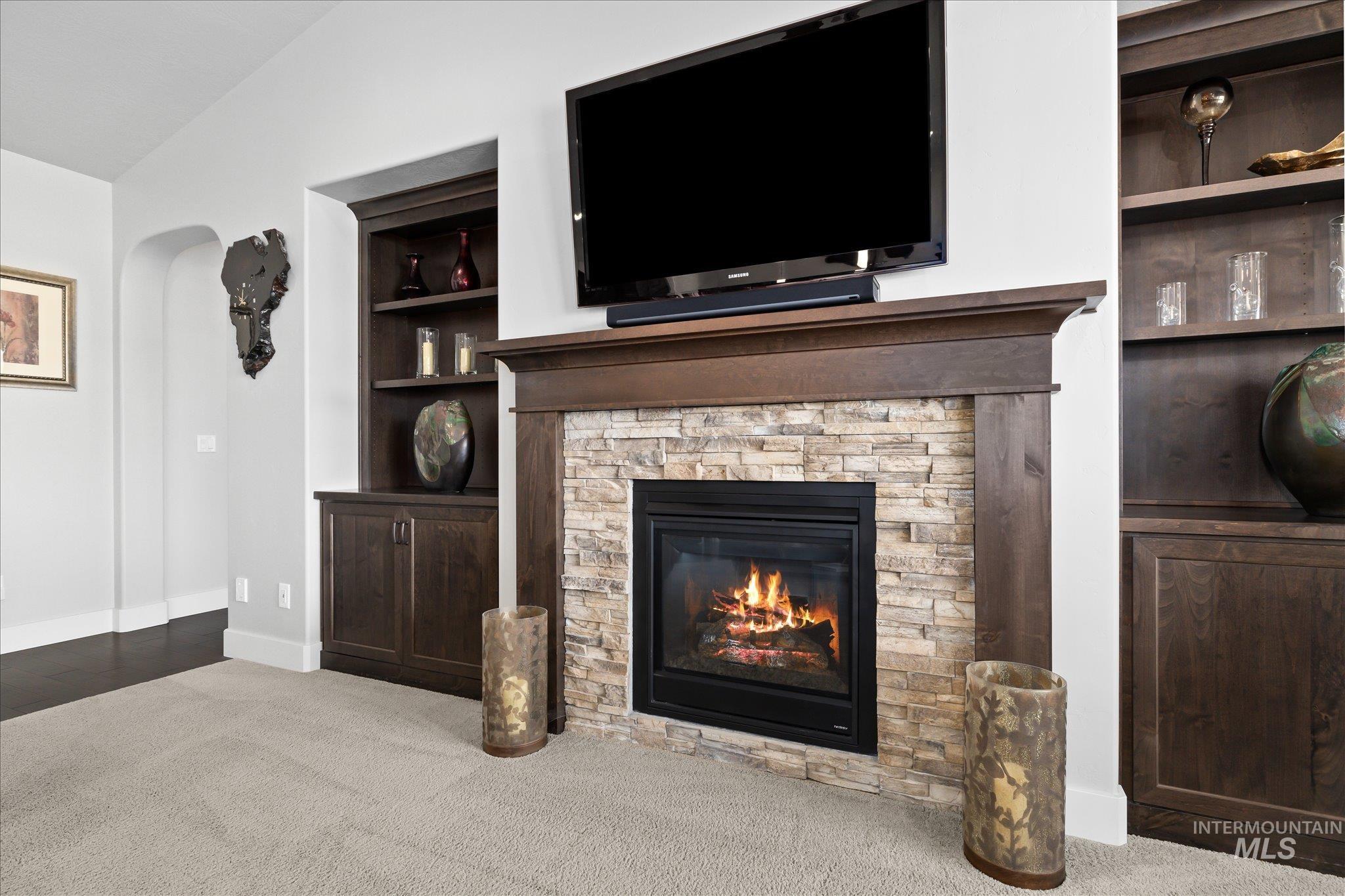 145 S Rivermist Ave, Star, Idaho 83669, 4 Bedrooms, 2.5 Bathrooms, Residential For Sale, Price $1,056,000,MLS 98988941