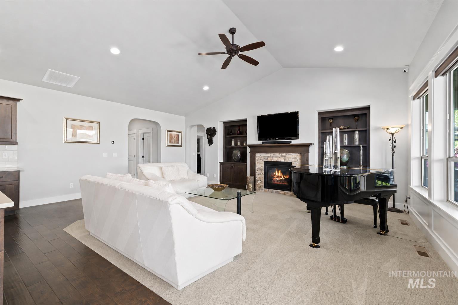 145 S Rivermist Ave, Star, Idaho 83669, 4 Bedrooms, 2.5 Bathrooms, Residential For Sale, Price $1,056,000,MLS 98988941