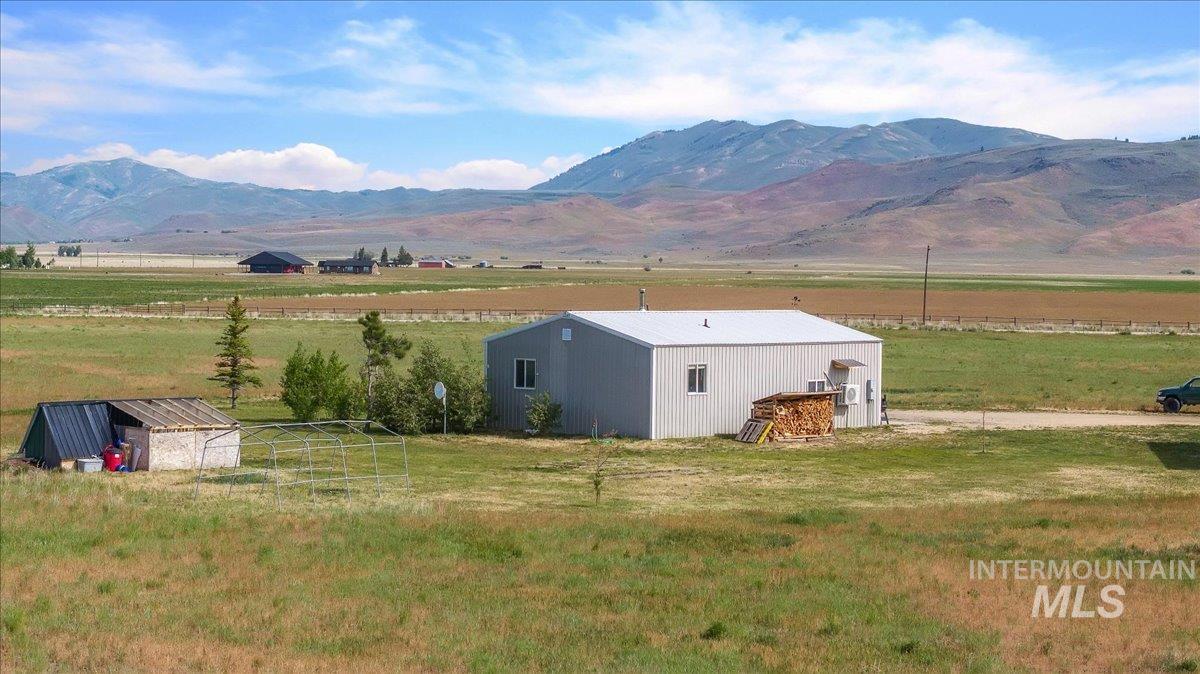 161 E 200 N, Fairfield, Idaho 83327, 2 Bedrooms, 1 Bathroom, Residential For Sale, Price $495,000, 98988944