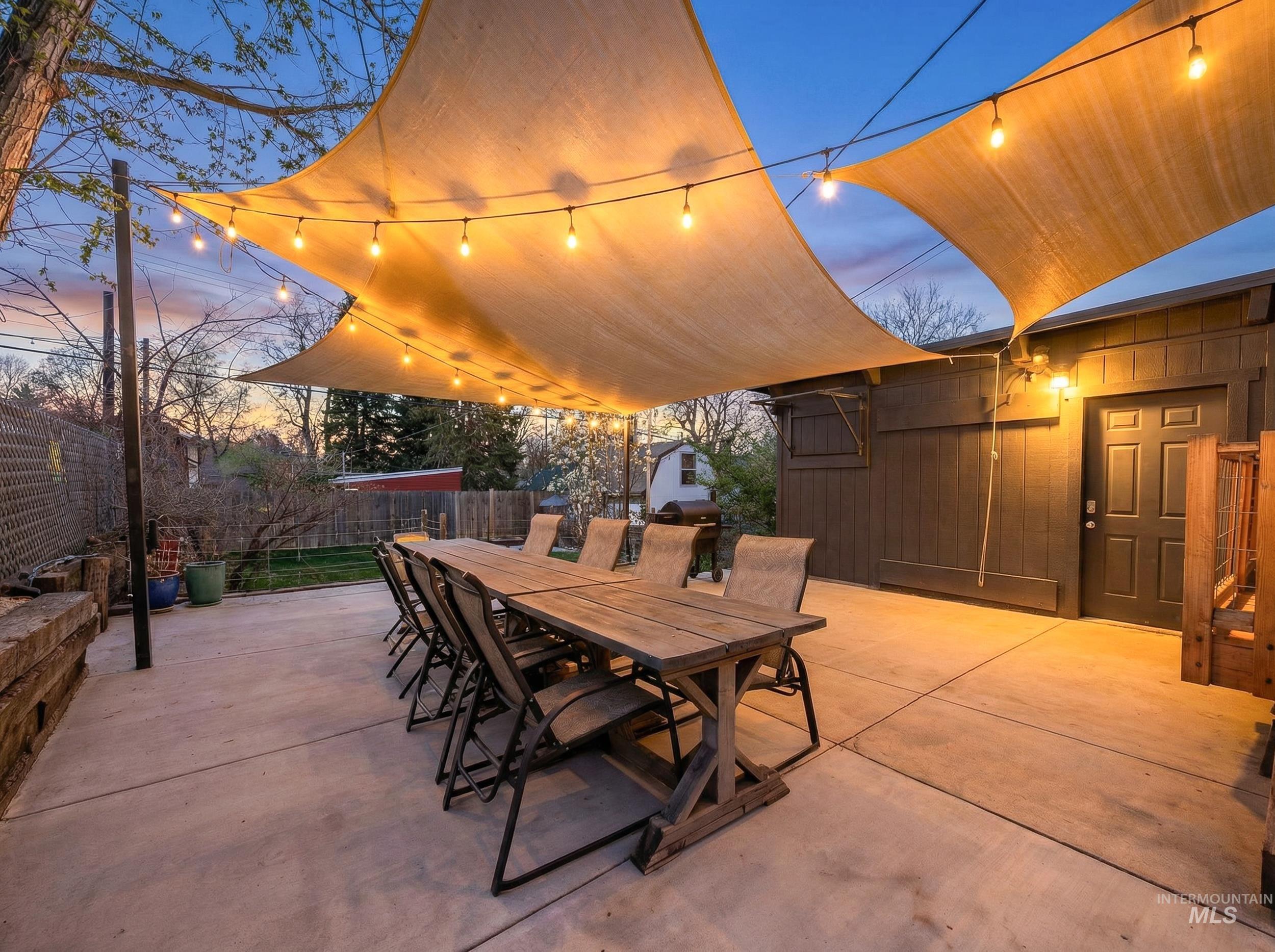 409 W Ada St, Boise, Idaho 83702, 5 Bedrooms, 3 Bathrooms, Residential For Sale, Price $1,150,000,MLS 98988946