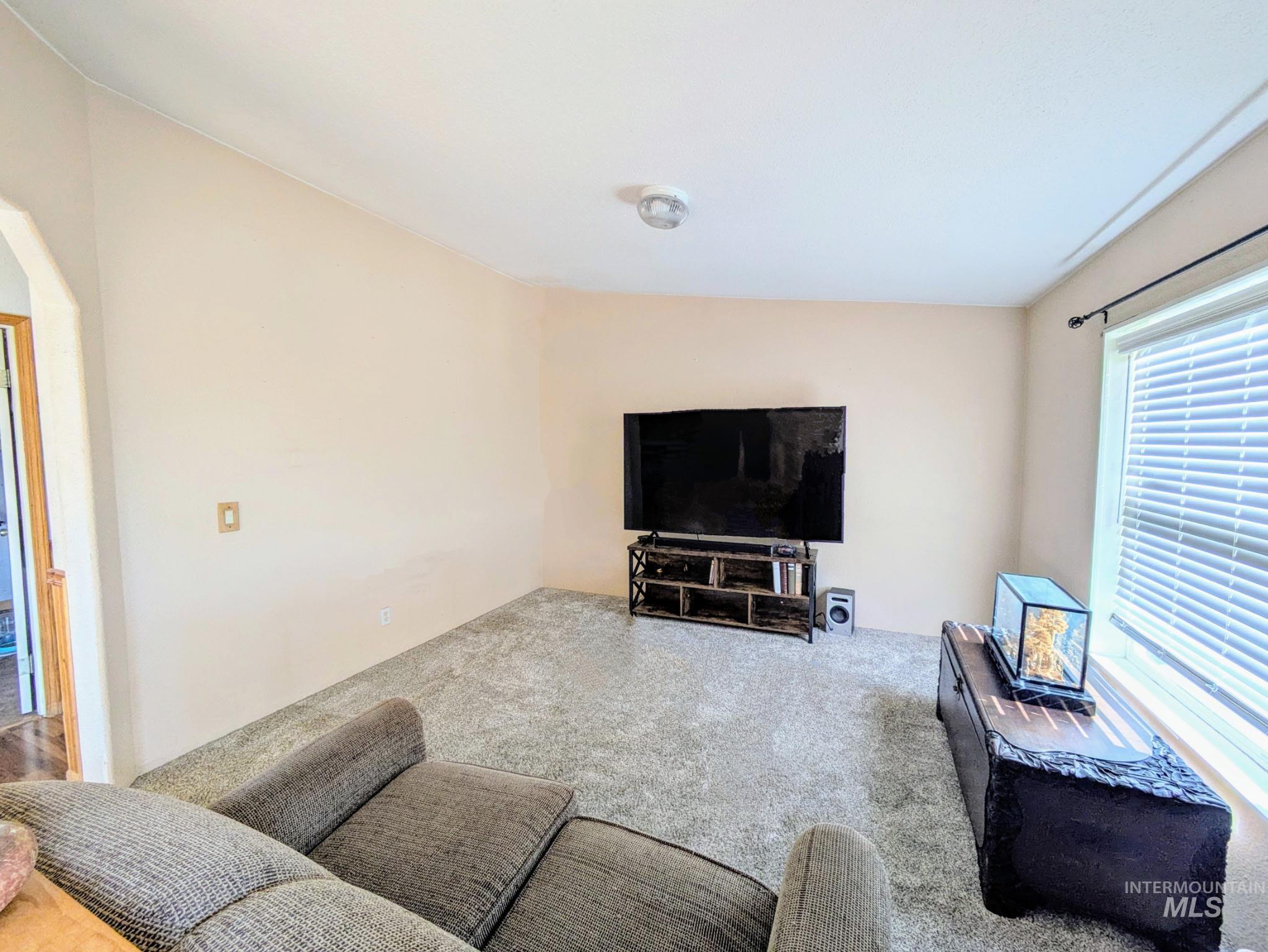 4516 S Cottage Grove Ln, Nampa, Idaho 83686, 3 Bedrooms, 2 Bathrooms, Residential For Sale, Price $399,900, 98988947