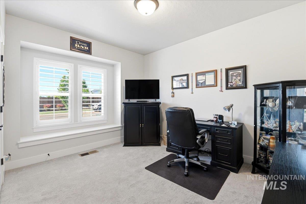 2098 E Wythe Creek St, Kuna, Idaho 83634-1020, 3 Bedrooms, 2 Bathrooms, Residential For Sale, Price $539,000, 98988957