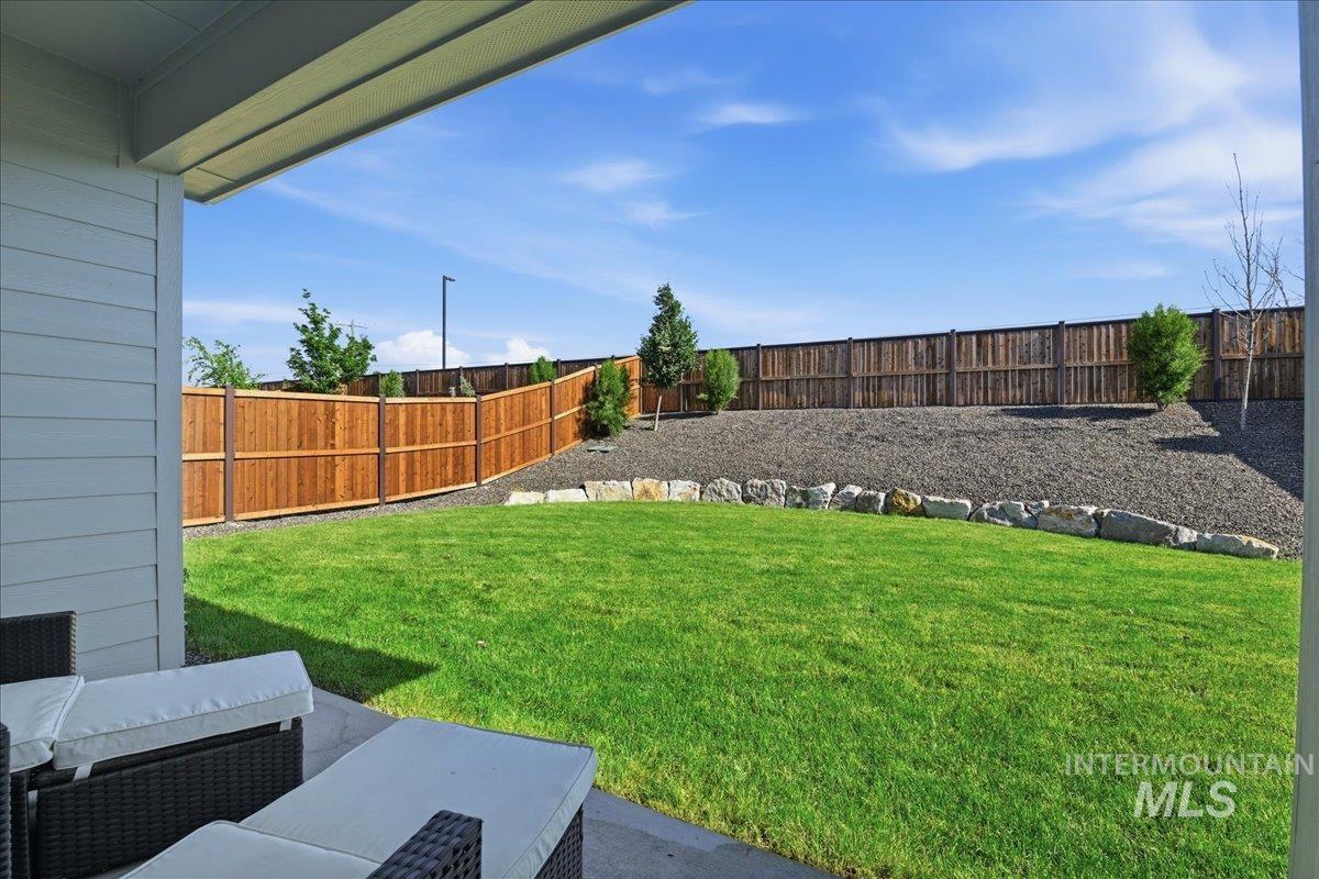 2098 E Wythe Creek St, Kuna, Idaho 83634-1020, 3 Bedrooms, 2 Bathrooms, Residential For Sale, Price $539,000, 98988957