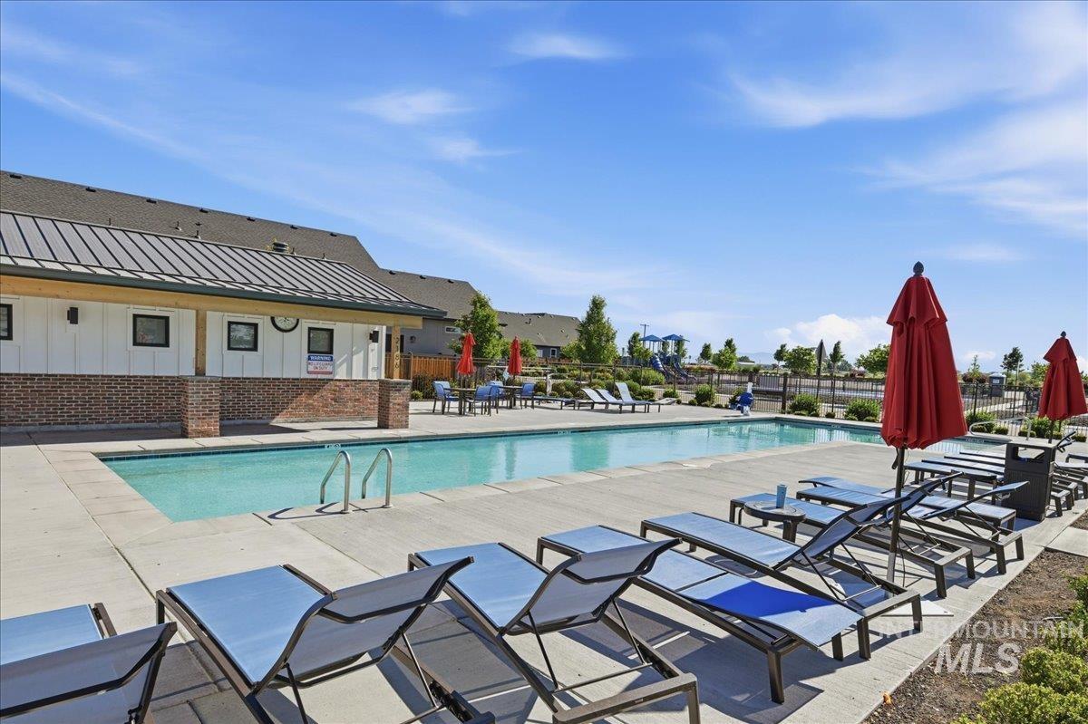2098 E Wythe Creek St, Kuna, Idaho 83634-1020, 3 Bedrooms, 2 Bathrooms, Residential For Sale, Price $539,000, 98988957