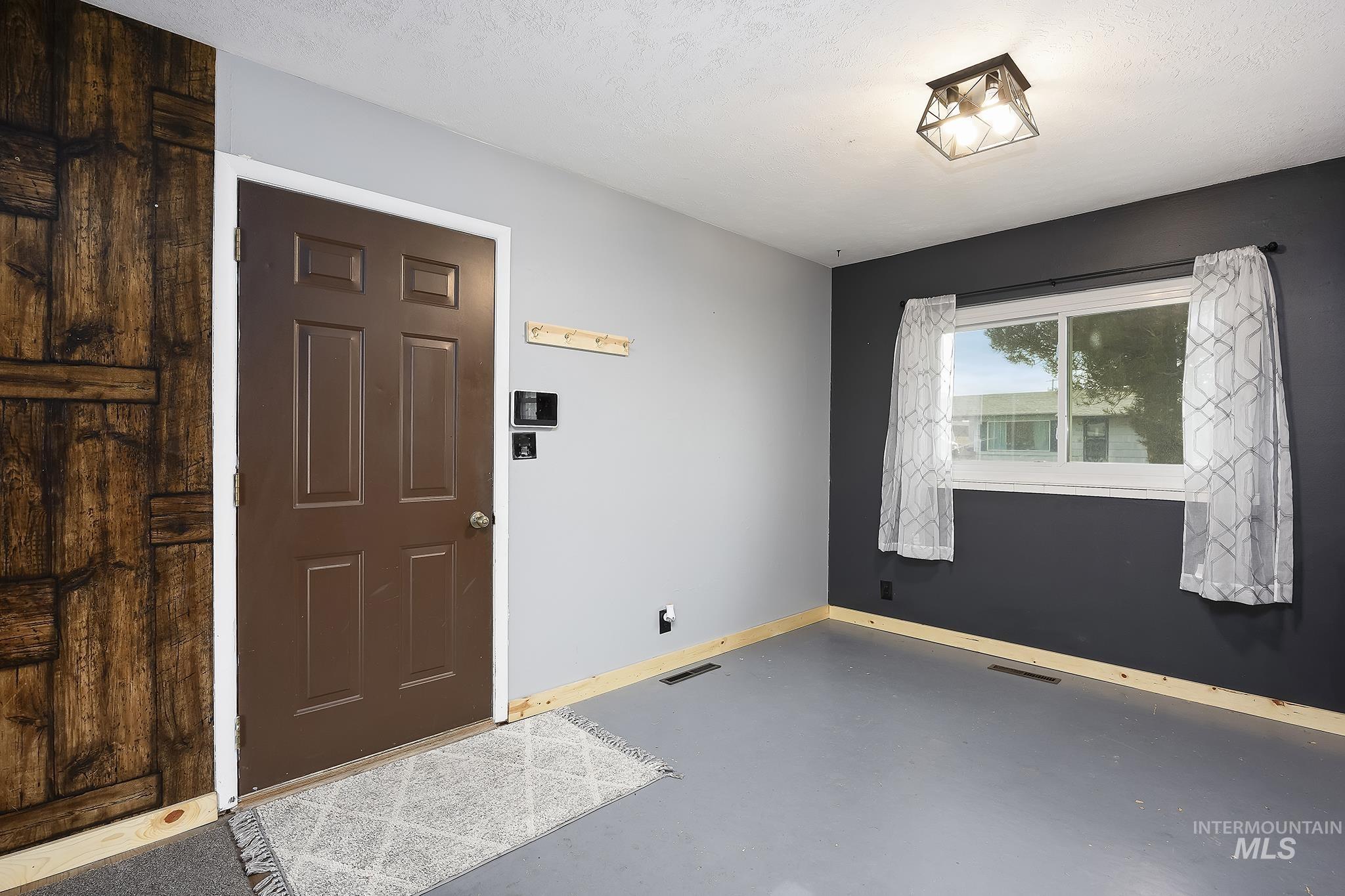 320 E 23rd Dr, Burley, Idaho 83318, 3 Bedrooms, 2 Bathrooms, Residential For Sale, Price $324,900, 98989002