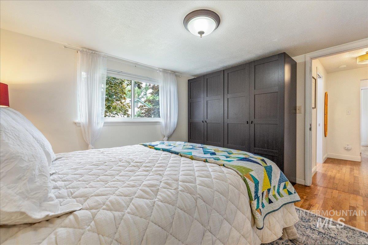 896 N 30th St, Boise, Idaho 83702, 2 Bedrooms, 2 Bathrooms, Residential For Sale, Price $529,900, 98989004
