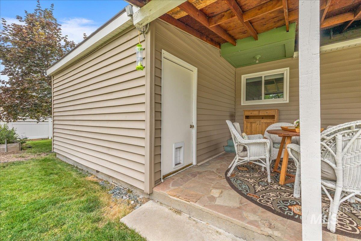 896 N 30th St, Boise, Idaho 83702, 2 Bedrooms, 2 Bathrooms, Residential For Sale, Price $529,900, 98989004