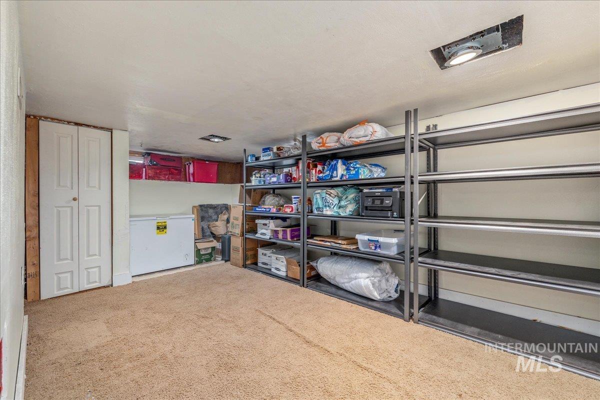 896 N 30th St, Boise, Idaho 83702, 2 Bedrooms, 2 Bathrooms, Residential For Sale, Price $529,900, 98989004