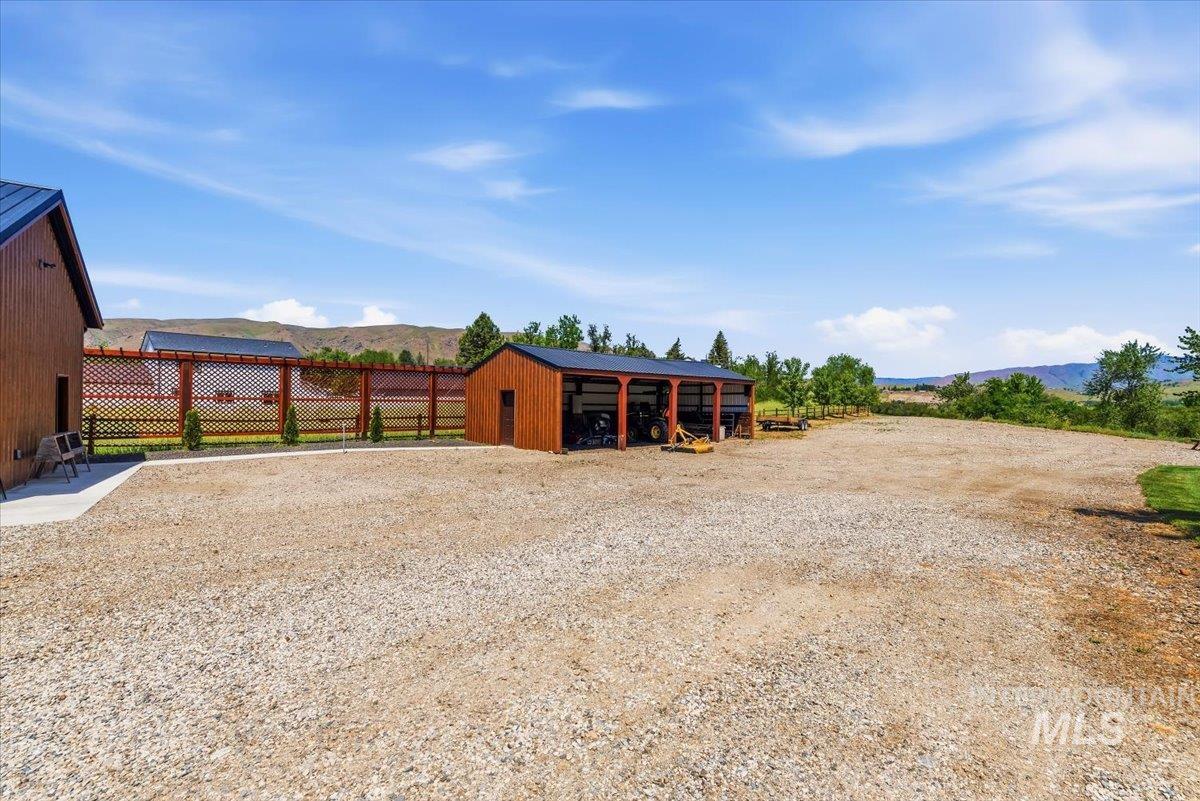 130 Mill Rd, Horseshoe Bend, Idaho 83629, 5 Bedrooms, 5 Bathrooms, Residential For Sale, Price $1,750,000,MLS 98989005