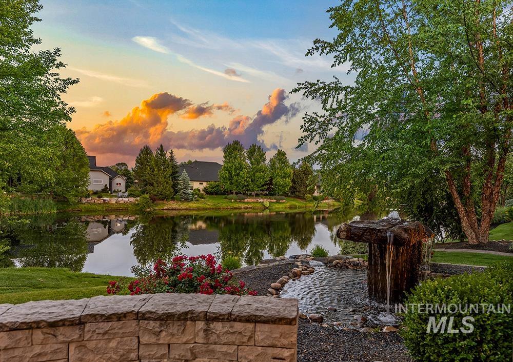 754 S Lone Hollow Way, Eagle, Idaho 83616, 4 Bedrooms, 2.5 Bathrooms, Residential For Sale, Price $1,549,900,MLS 98989006