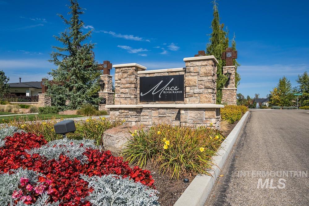 754 S Lone Hollow Way, Eagle, Idaho 83616, 4 Bedrooms, 2.5 Bathrooms, Residential For Sale, Price $1,549,900,MLS 98989006