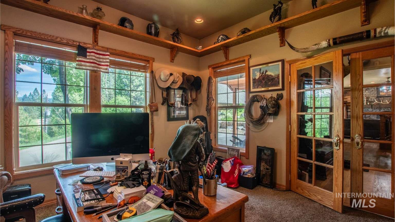 95 Shilo Dr, Garden Valley, Idaho 83622, 3 Bedrooms, 4 Bathrooms, Residential For Sale, Price $949,000,MLS 98989008