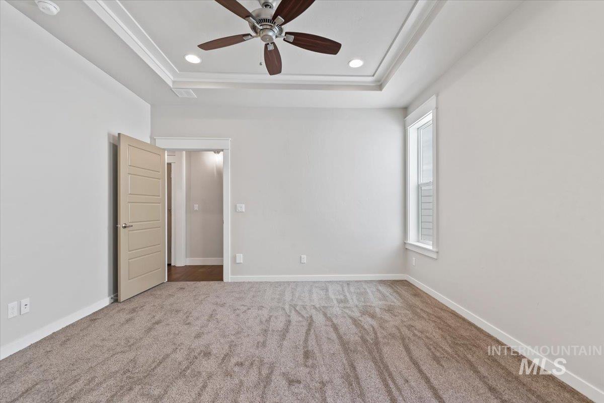 6177 W Winward Lane, Meridian, Idaho 83646, 2 Bedrooms, 2 Bathrooms, Residential For Sale, Price $554,900, 98989011