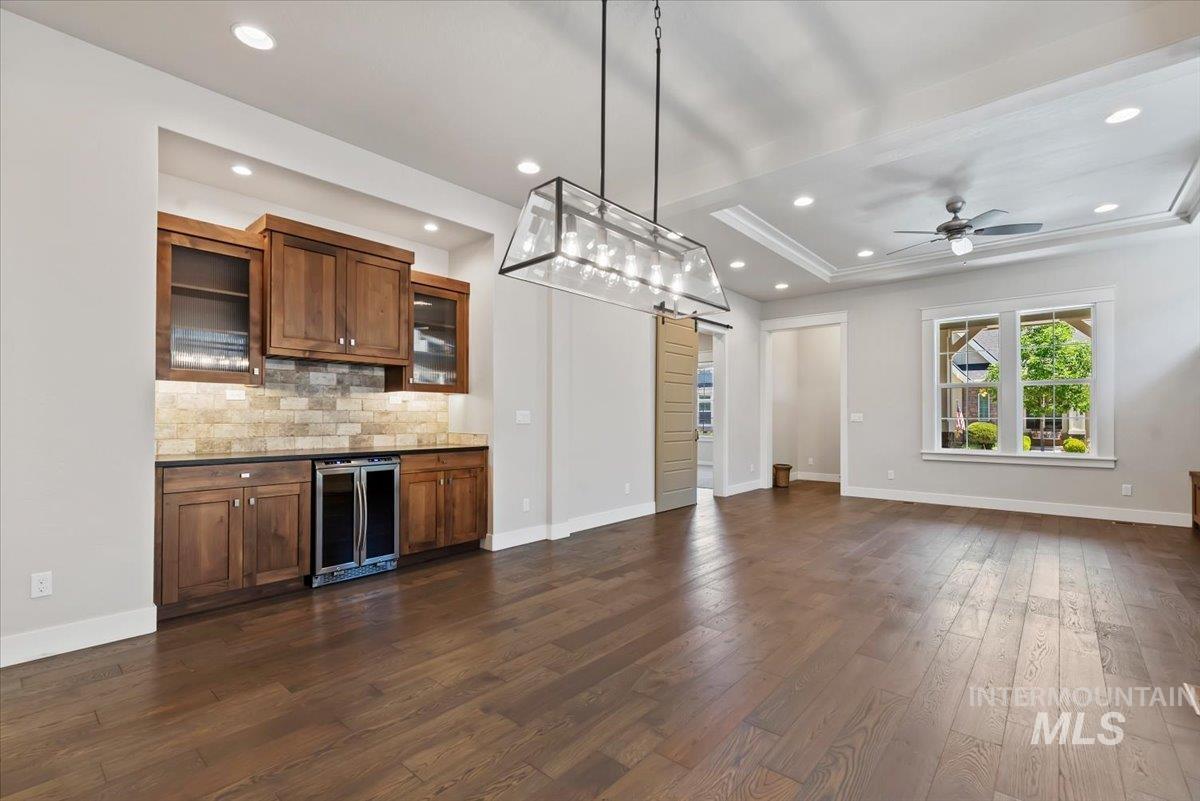 6177 W Winward Lane, Meridian, Idaho 83646, 2 Bedrooms, 2 Bathrooms, Residential For Sale, Price $554,900, 98989011