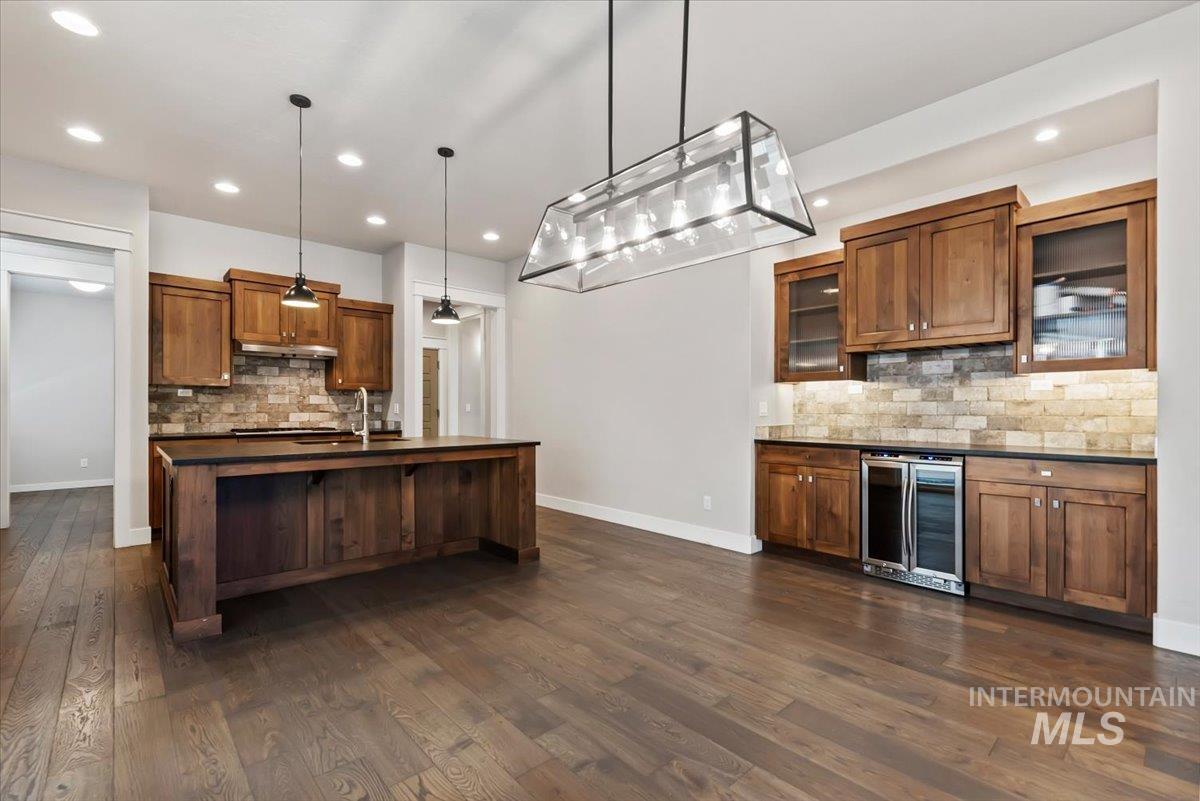 6177 W Winward Lane, Meridian, Idaho 83646, 2 Bedrooms, 2 Bathrooms, Residential For Sale, Price $554,900, 98989011