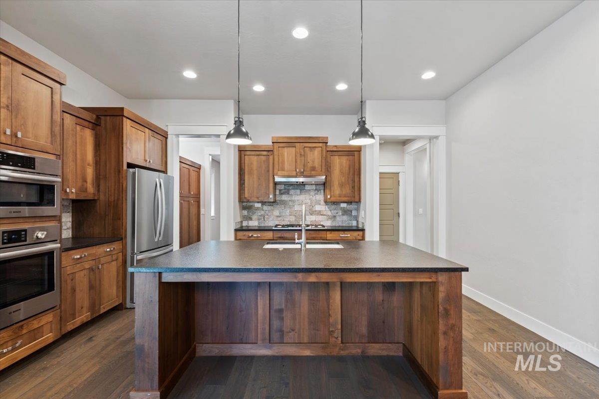 6177 W Winward Lane, Meridian, Idaho 83646, 2 Bedrooms, 2 Bathrooms, Residential For Sale, Price $554,900, 98989011