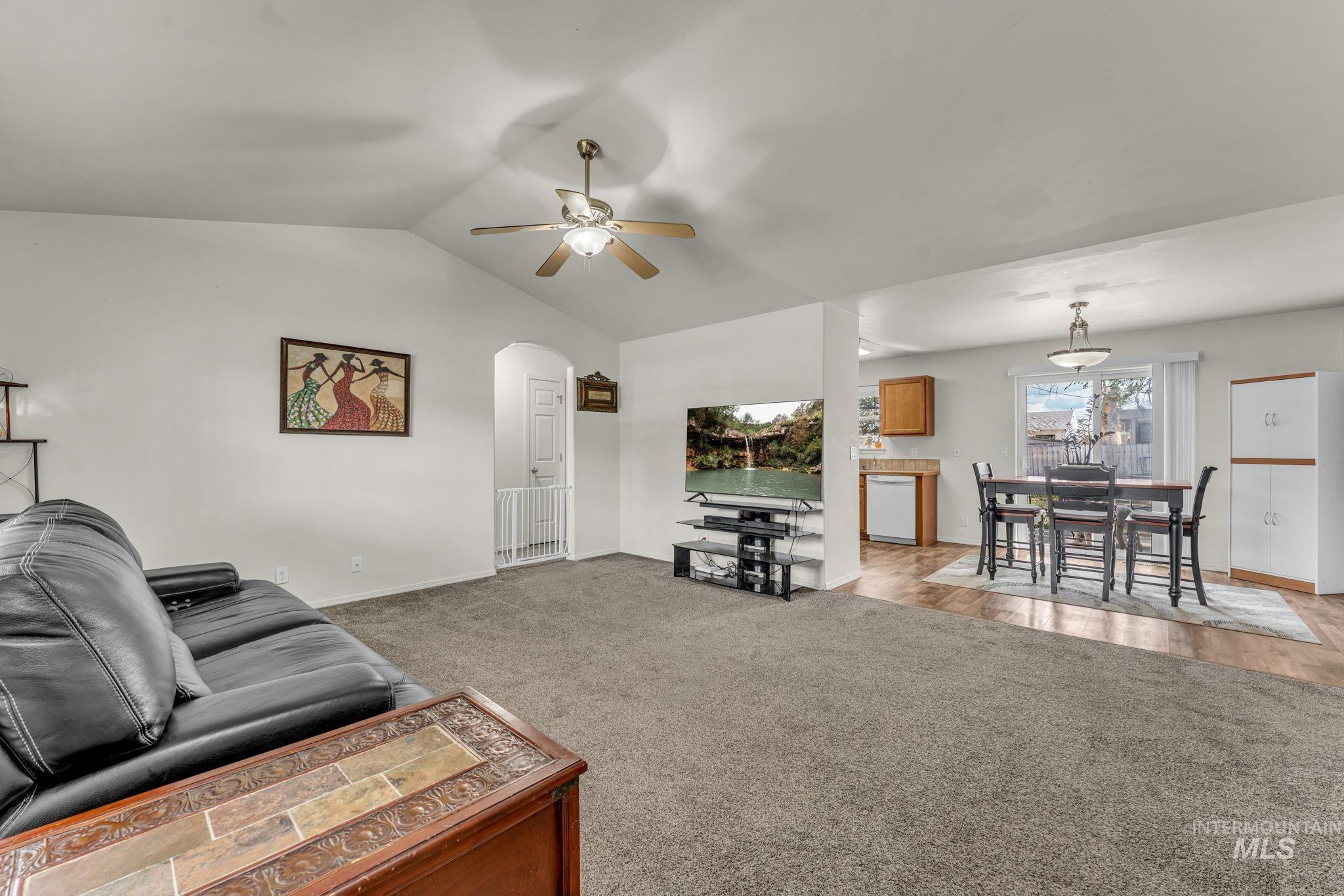 1532 E 3rd Ave, Twin Falls, Idaho 83301, 3 Bedrooms, 2 Bathrooms, Residential For Sale, Price $334,900, 98989013