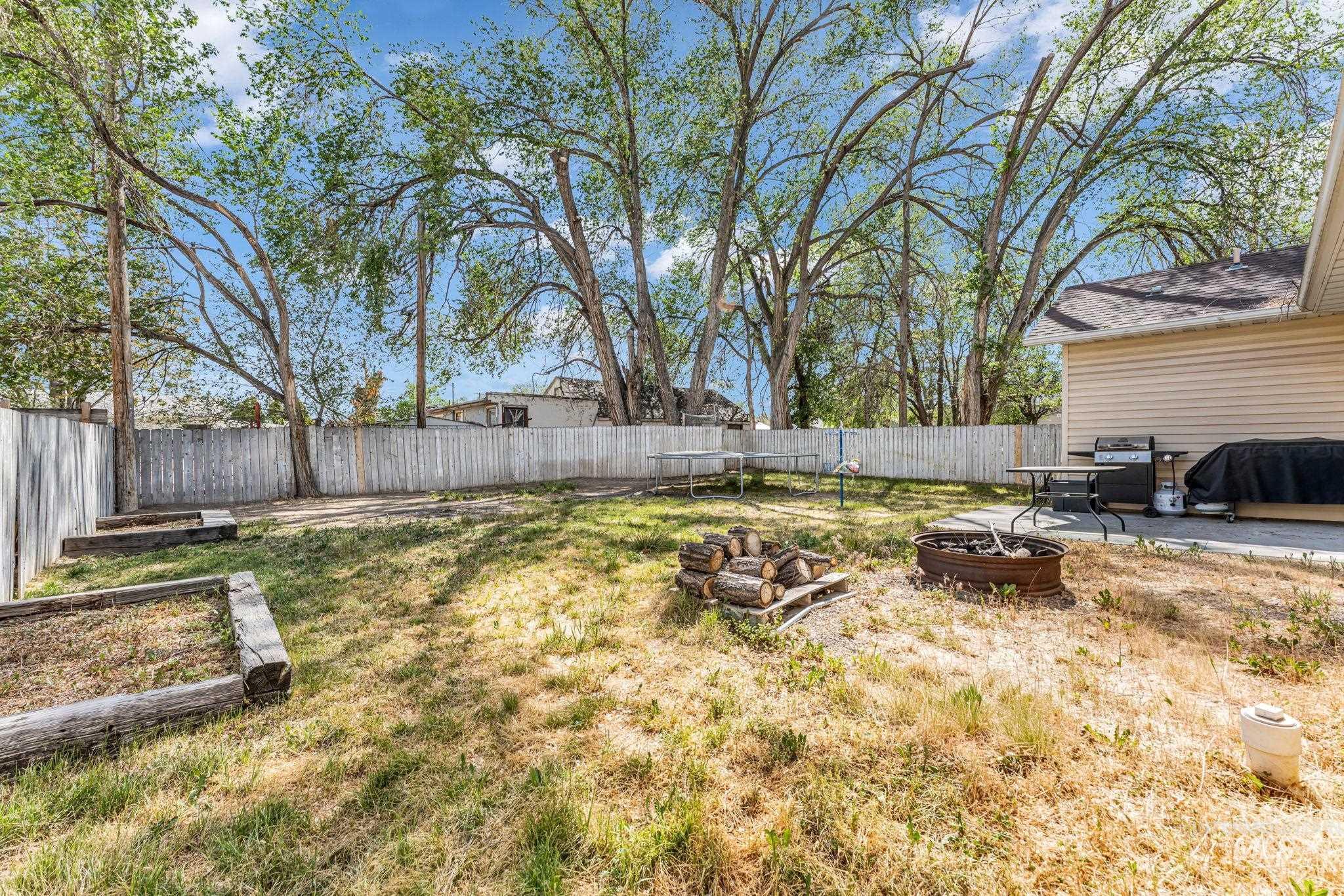 1532 E 3rd Ave, Twin Falls, Idaho 83301, 3 Bedrooms, 2 Bathrooms, Residential For Sale, Price $334,900, 98989013