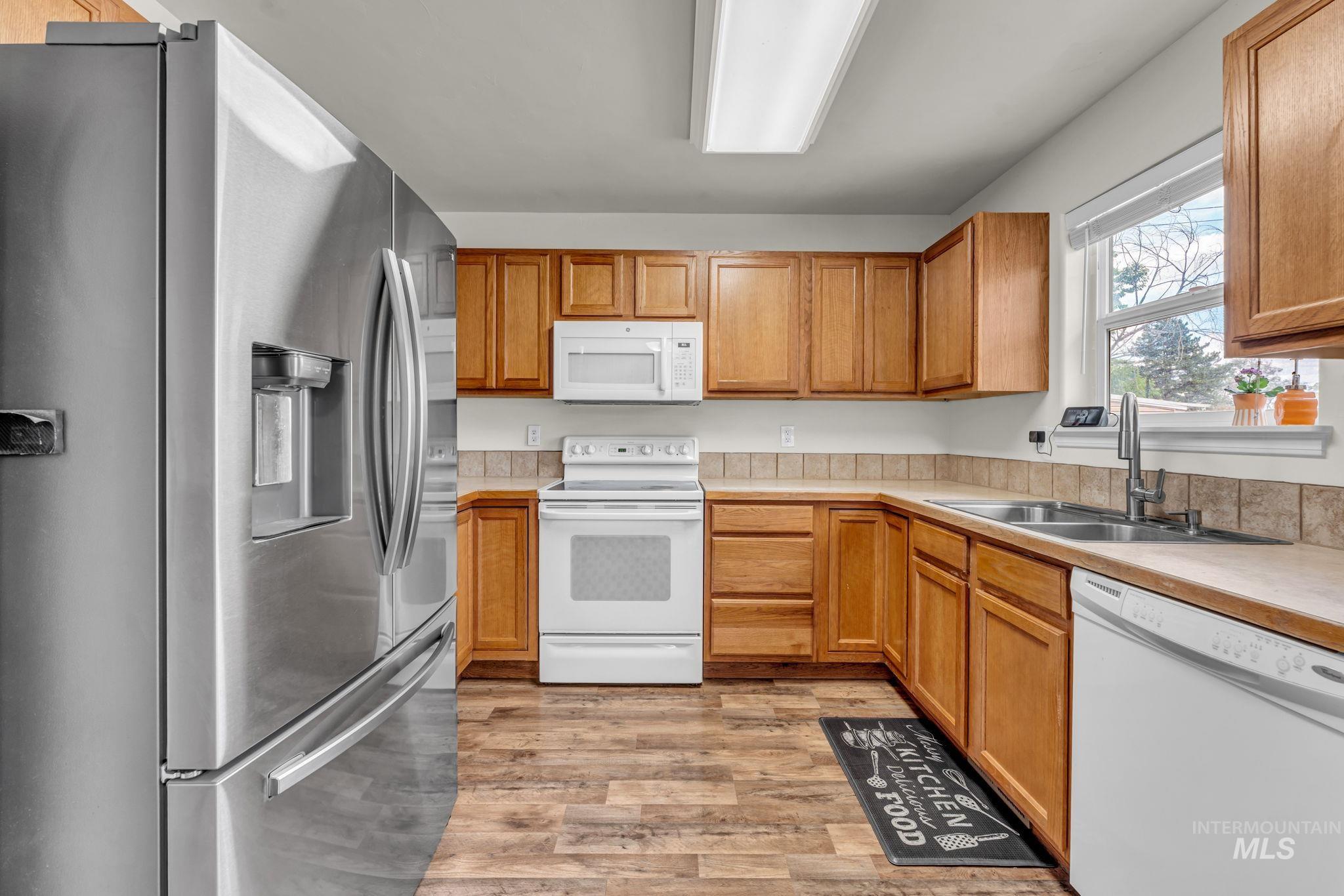 1532 E 3rd Ave, Twin Falls, Idaho 83301, 3 Bedrooms, 2 Bathrooms, Residential For Sale, Price $334,900, 98989013