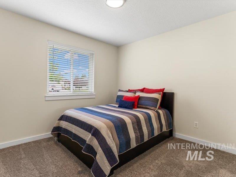 17376 N Midsummers Ln., Nampa, Idaho 83687, 4 Bedrooms, 2 Bathrooms, Residential For Sale, Price $440,000, 98989026