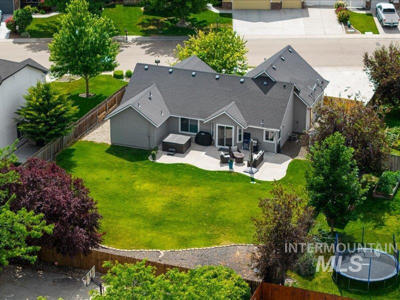 17376 N Midsummers Ln., Nampa, Idaho 83687, 4 Bedrooms, 2 Bathrooms, Residential For Sale, Price $440,000, 98989026
