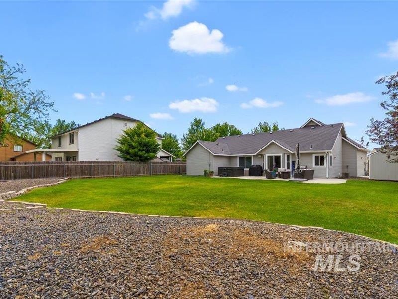 17376 N Midsummers Ln., Nampa, Idaho 83687, 4 Bedrooms, 2 Bathrooms, Residential For Sale, Price $440,000, 98989026