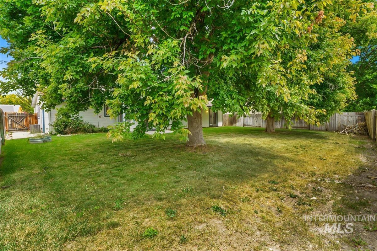 7867 W Powell St, Boise, Idaho 83714, 3 Bedrooms, 2 Bathrooms, Residential For Sale, Price $470,000, 98989029