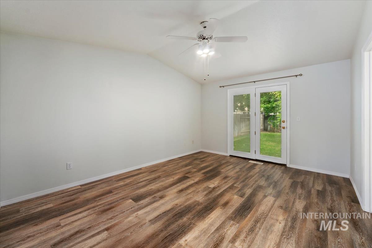 7867 W Powell St, Boise, Idaho 83714, 3 Bedrooms, 2 Bathrooms, Residential For Sale, Price $470,000, 98989029