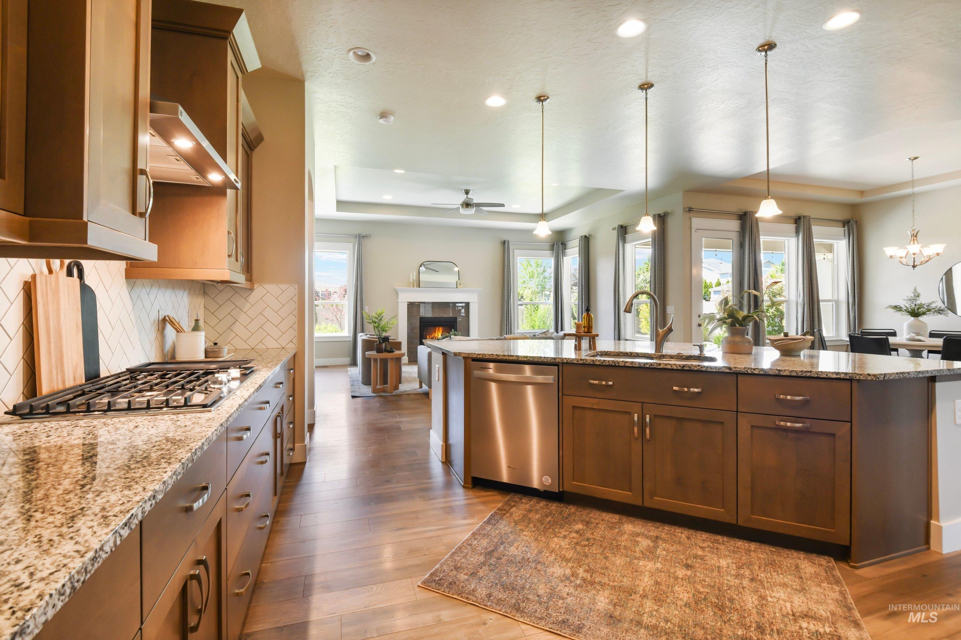 5437 W Philomena, Meridian, Idaho 83646, 5 Bedrooms, 4.5 Bathrooms, Residential For Sale, Price $1,049,000,MLS 98989038