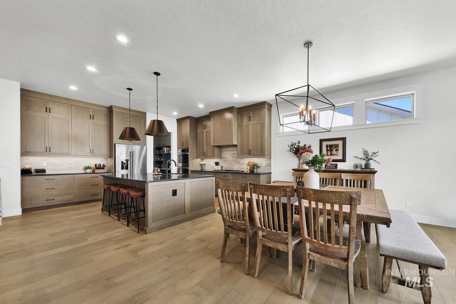 13494 N Tierra Linda Way, Boise, Idaho 83714, 3 Bedrooms, 2.5 Bathrooms, Residential For Sale, Price $975,000,MLS 98989039