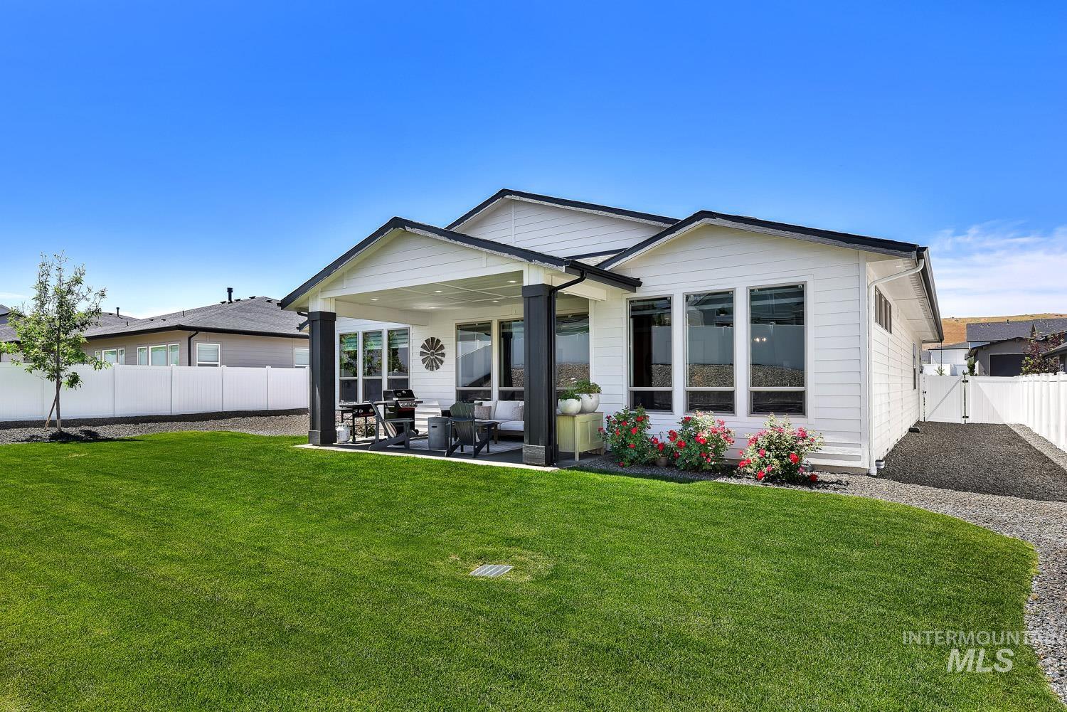 13494 N Tierra Linda Way, Boise, Idaho 83714, 3 Bedrooms, 2.5 Bathrooms, Residential For Sale, Price $1,000,000, 98989039