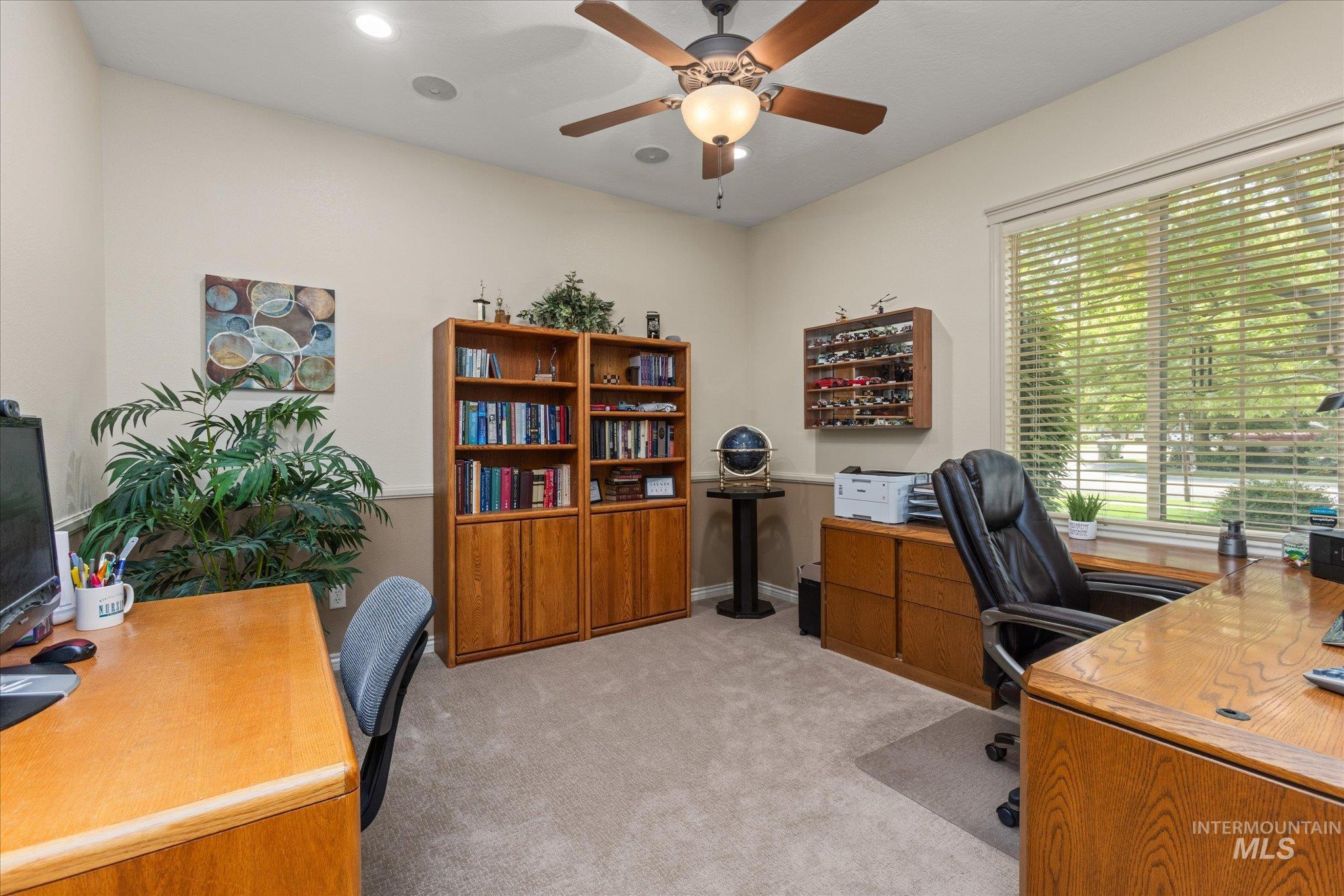 1774 W Cedar Grove St., Meridian, Idaho 83646, 4 Bedrooms, 3.5 Bathrooms, Residential For Sale, Price $659,900,MLS 98989040