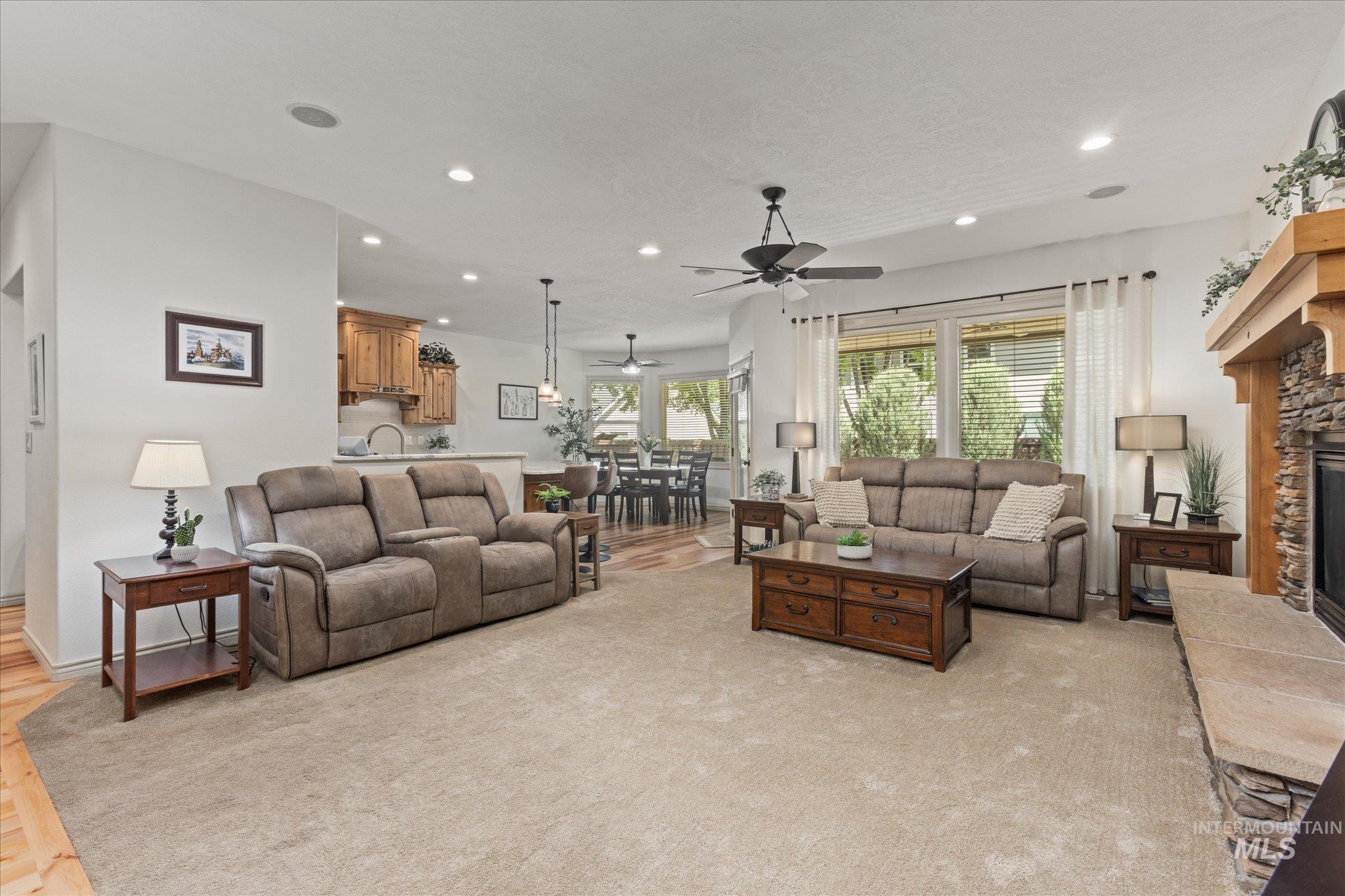 1774 W Cedar Grove St., Meridian, Idaho 83646, 4 Bedrooms, 3.5 Bathrooms, Residential For Sale, Price $659,900,MLS 98989040