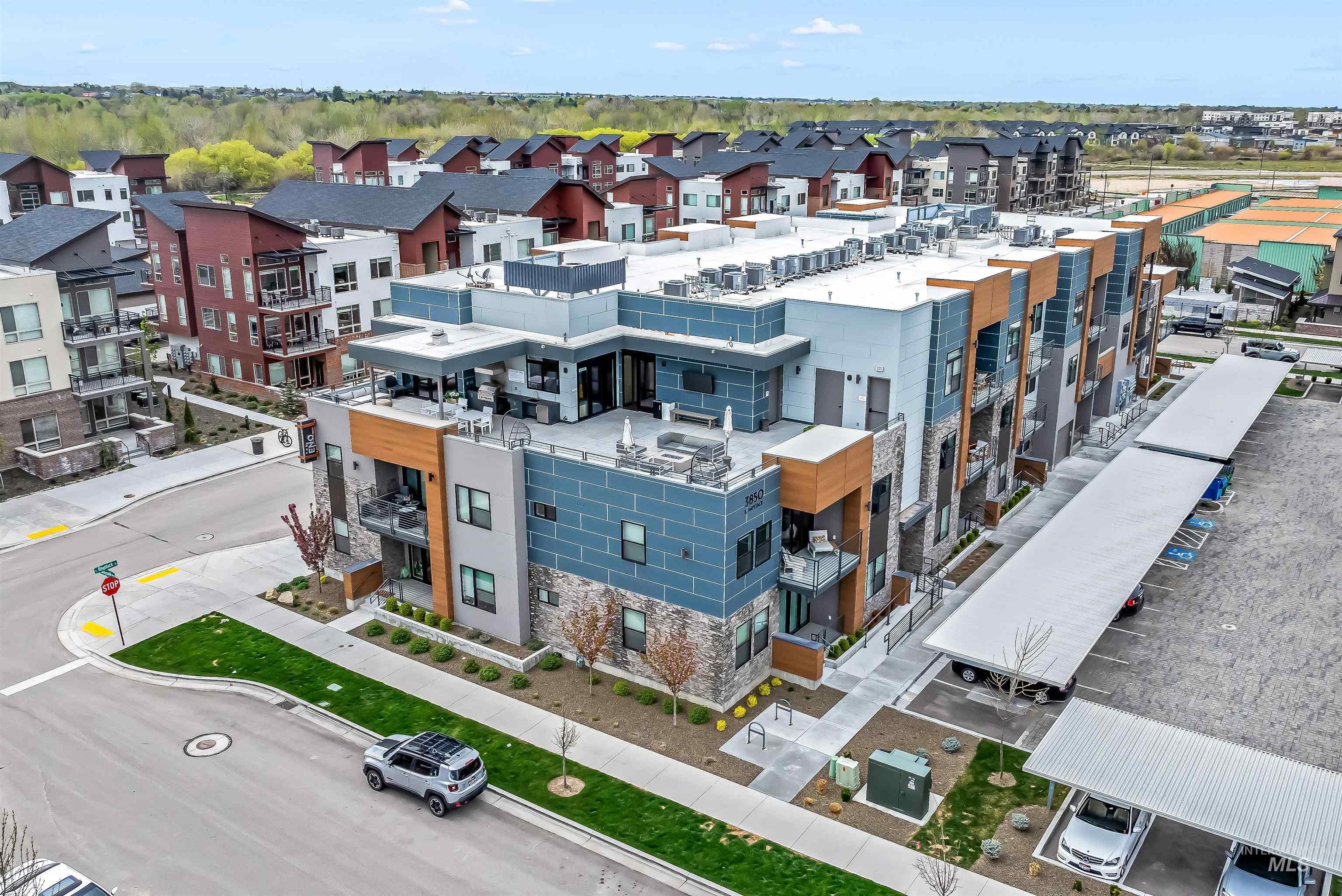 3850 E Haystack St, Boise, Idaho 83716, 1 Bedroom, 1 Bathroom, Residential For Sale, Price $364,400,MLS 98989041
