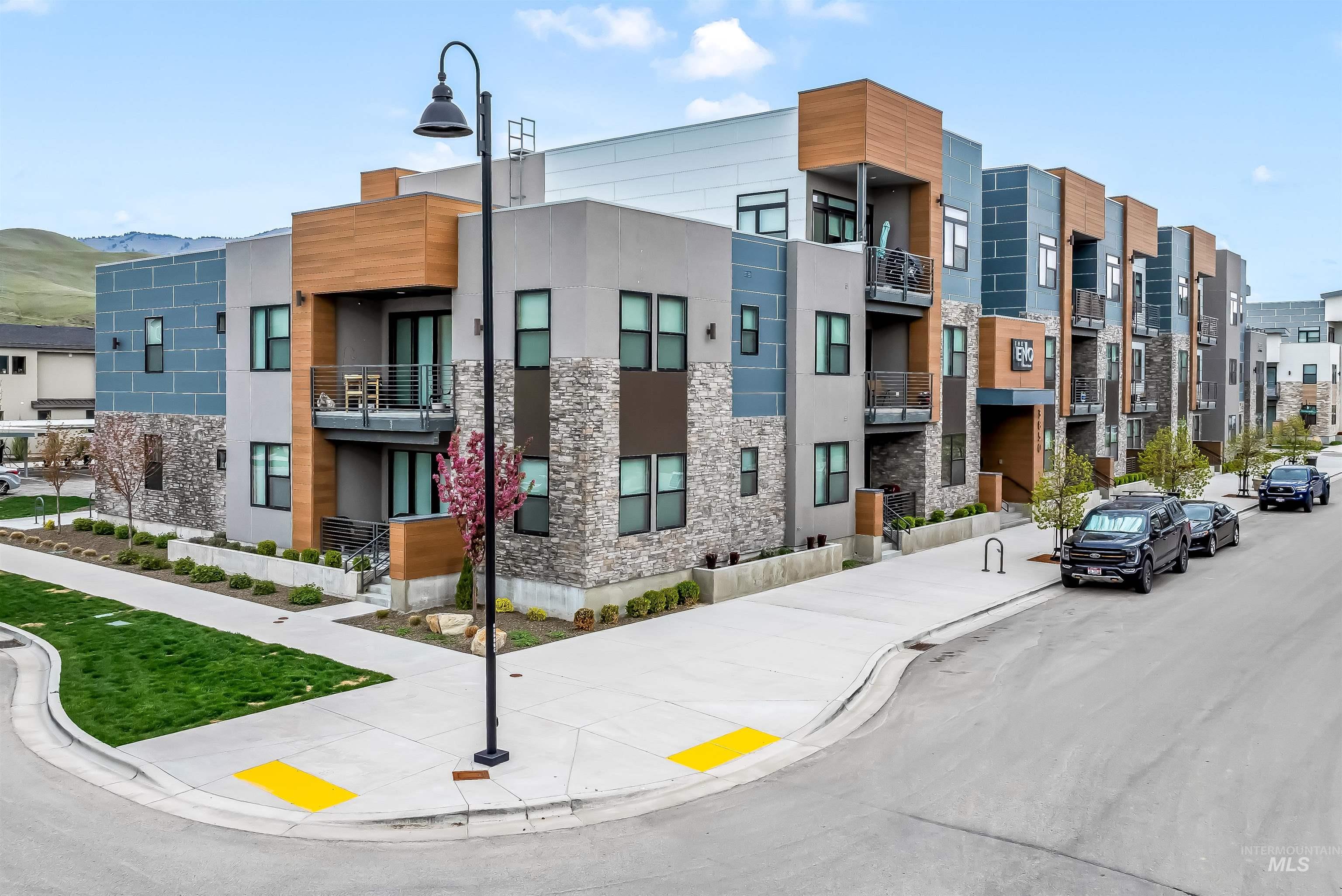 3850 E Haystack St, Boise, Idaho 83716, 1 Bedroom, 1 Bathroom, Residential For Sale, Price $364,400,MLS 98989041