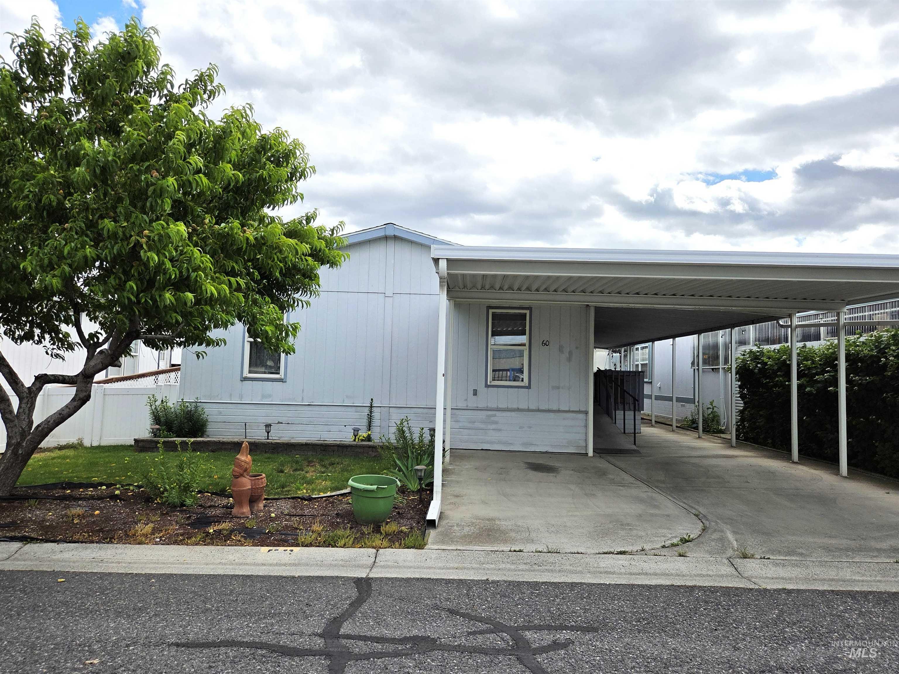 2115 6th, Clarkston, Washington 99403, 3 Bedrooms, 2 Bathrooms, Residential For Sale, Price $99,000,MLS 98989042