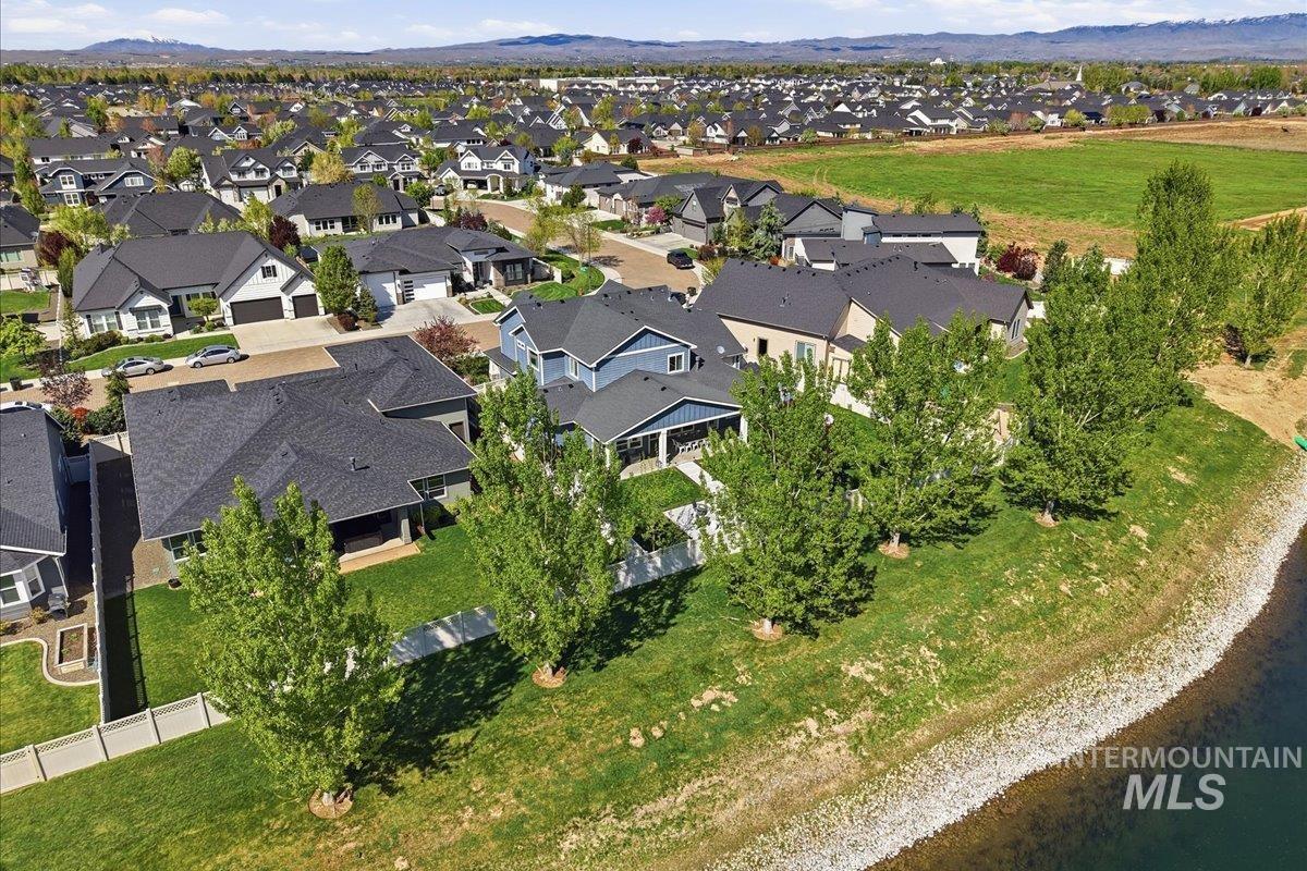 3859 W Ravenna, Meridian, Idaho 83646, 5 Bedrooms, 3.5 Bathrooms, Residential For Sale, Price $1,119,000,MLS 98989046