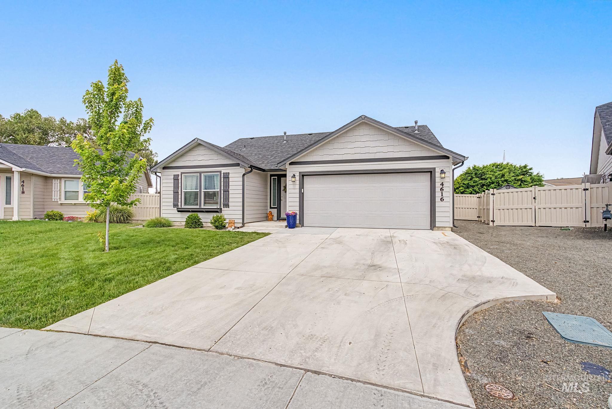 4616 Kalispell Way, Caldwell, Idaho 83607, 3 Bedrooms, 2 Bathrooms, Residential For Sale, Price $389,990,MLS 98989047