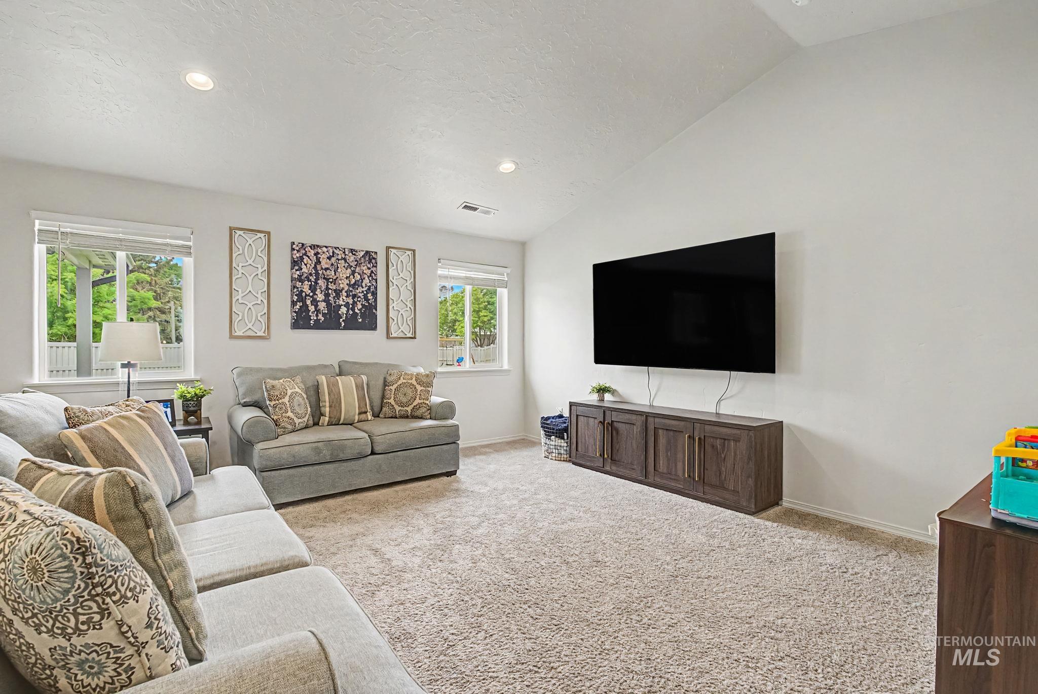 4616 Kalispell Way, Caldwell, Idaho 83607, 3 Bedrooms, 2 Bathrooms, Residential For Sale, Price $389,990,MLS 98989047