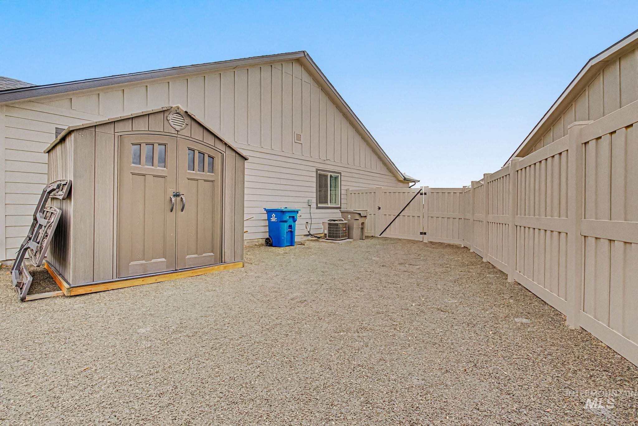 4616 Kalispell Way, Caldwell, Idaho 83607, 3 Bedrooms, 2 Bathrooms, Residential For Sale, Price $389,990,MLS 98989047
