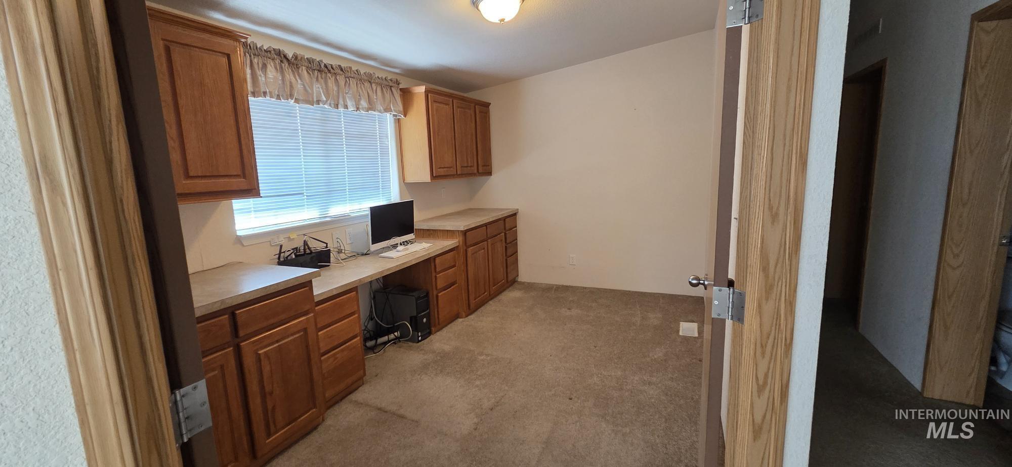 150 Hill Street, Pomeroy, Washington 99347, 2 Bedrooms, 2 Bathrooms, Residential For Sale, Price $259,000,MLS 98989052