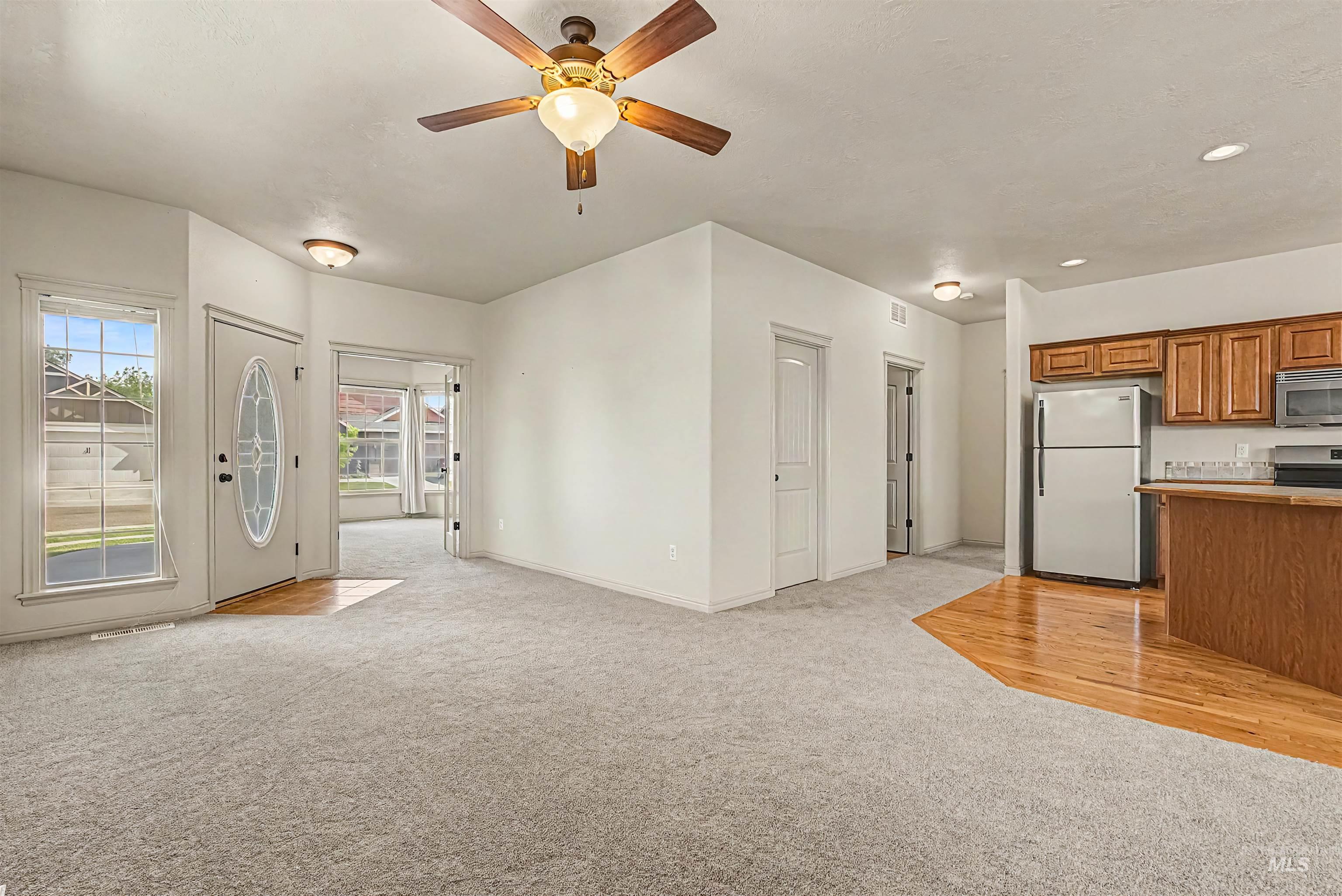 1317 W Tacola Street, Nampa, Idaho 83686, 3 Bedrooms, 2 Bathrooms, Residential For Sale, Price $364,000,MLS 98989055