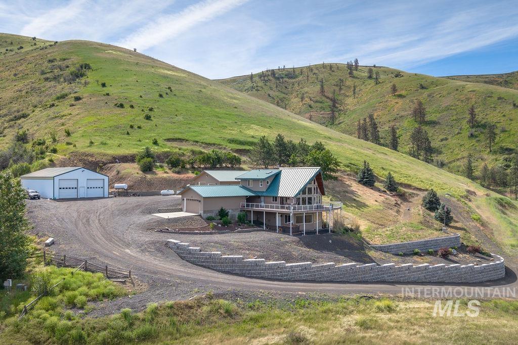 25277 Ridge Lane, Juliaetta, Idaho 83535, 4 Bedrooms, 3 Bathrooms, Residential For Sale, Price $1,200,000,MLS 98989058
